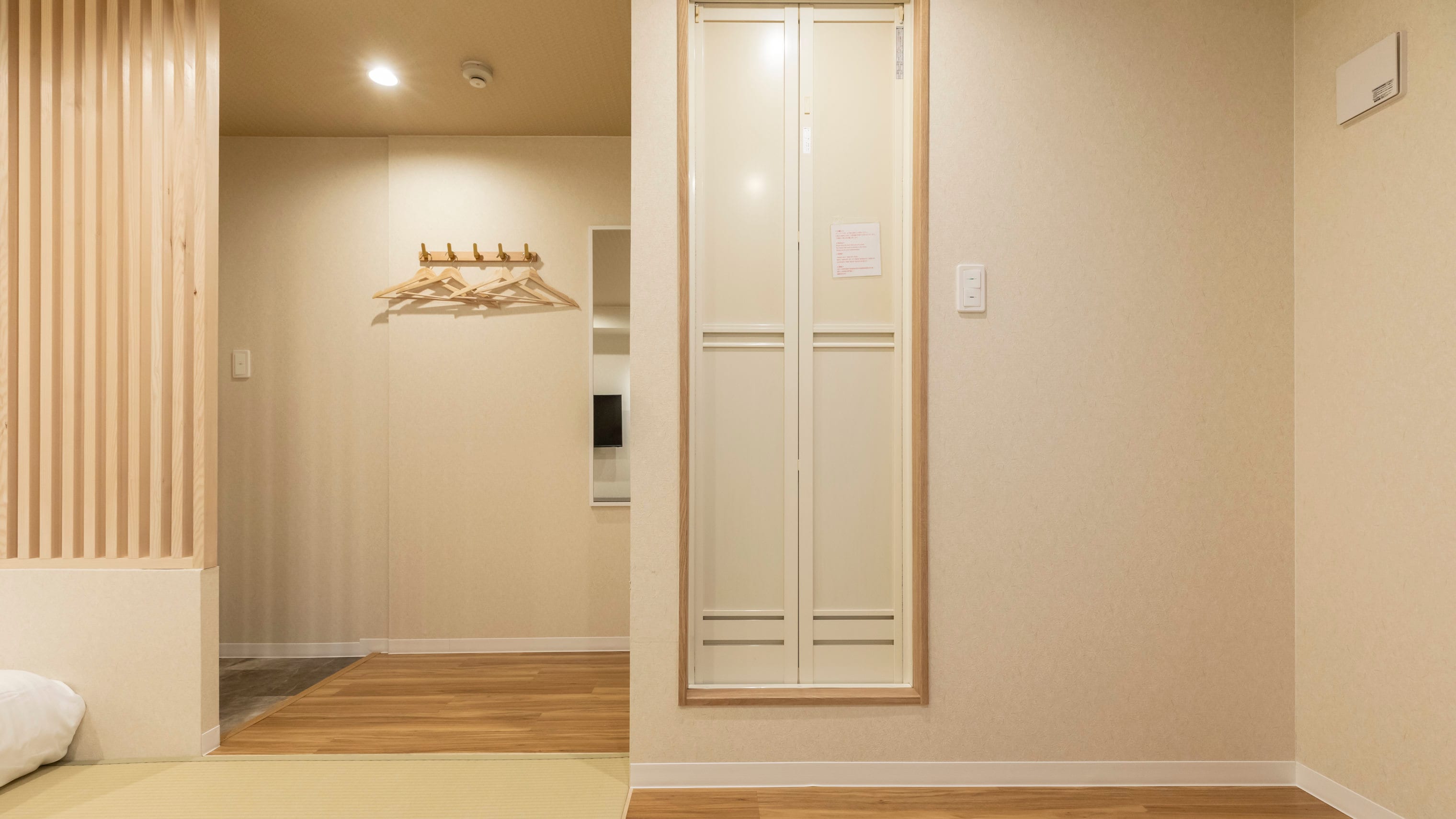 [Non-smoking] Japanese-Western twin room