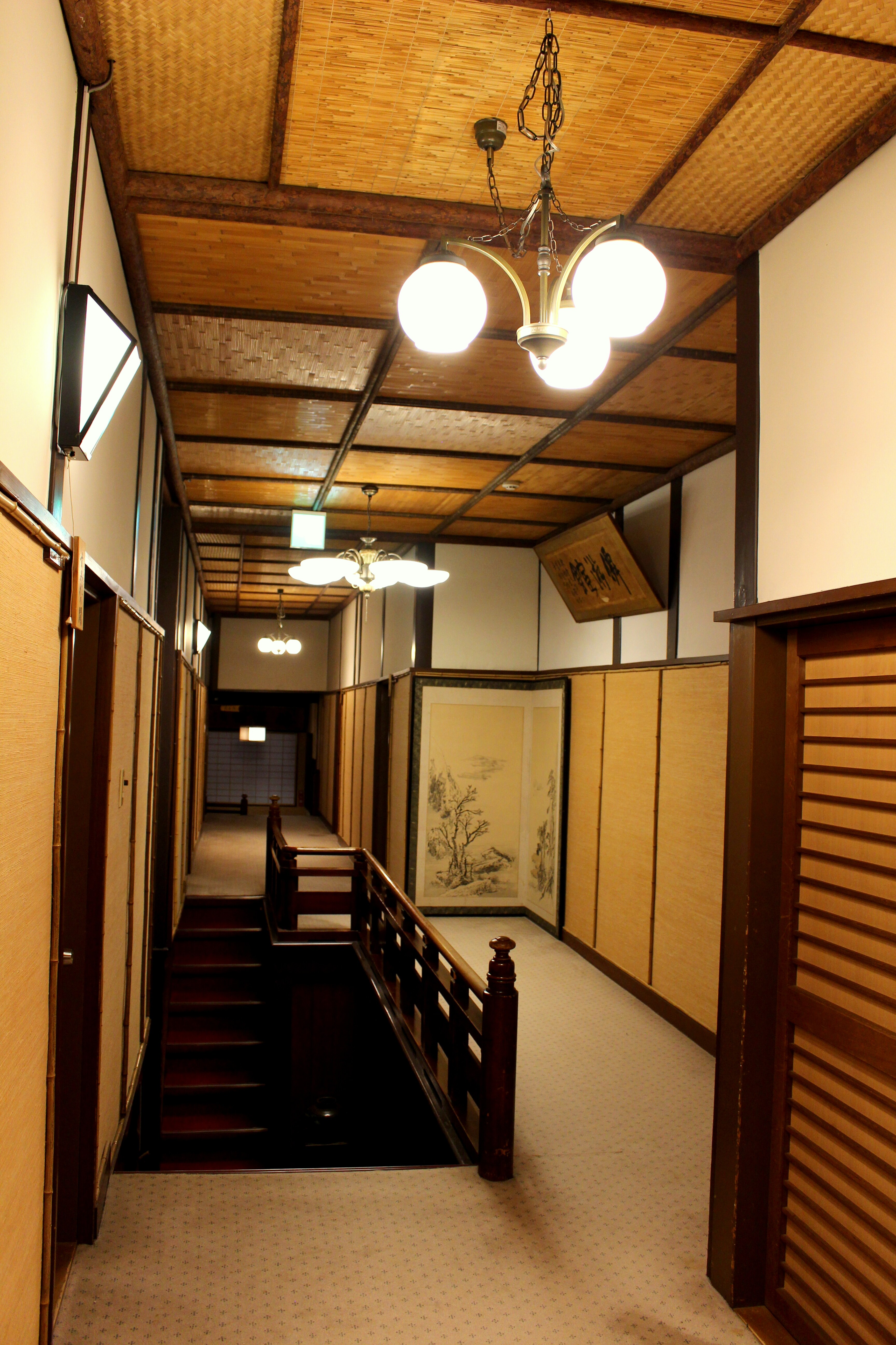 Cultural property building corridor