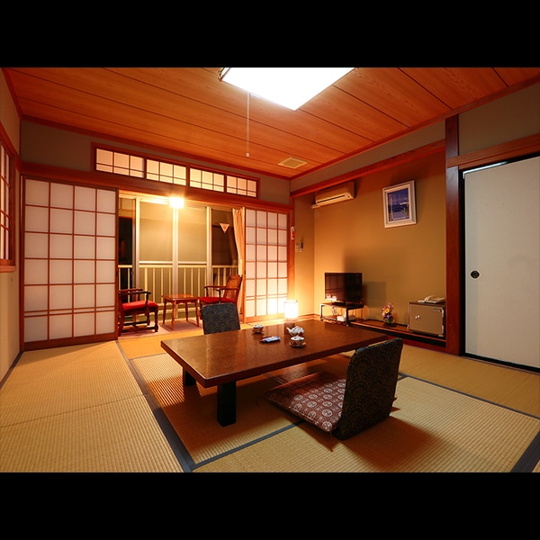 ◇Japanese-style room 10 tatami mats◇