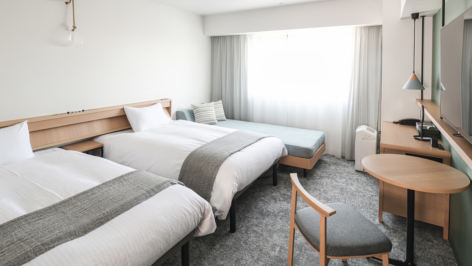 Superior twin (22 m2) bed width 120 cm Simmons mats are used