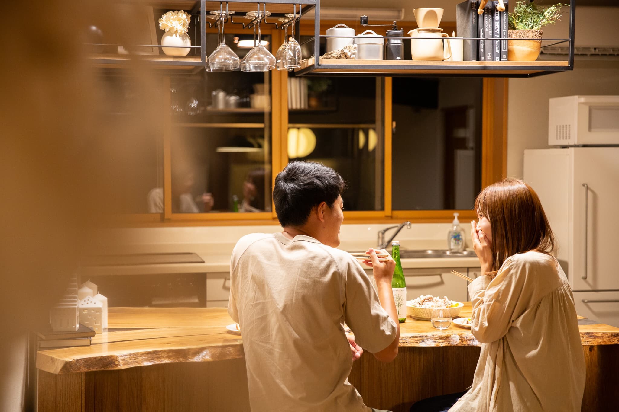 Rekishi [Bar Counter] We have a custom-built bar where you can relax while looking out at the Myoko mountains.