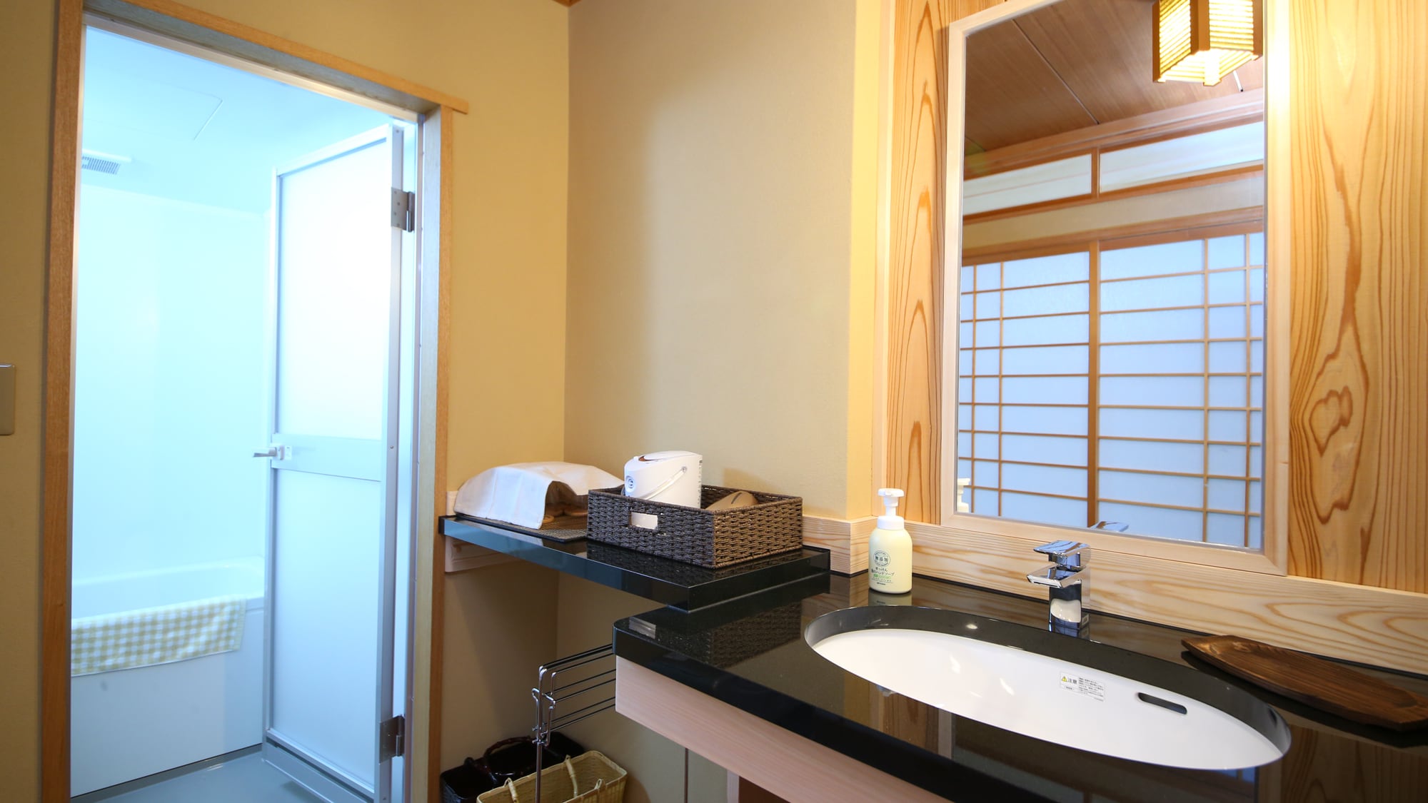 [Mizubasho] A spacious powder space.