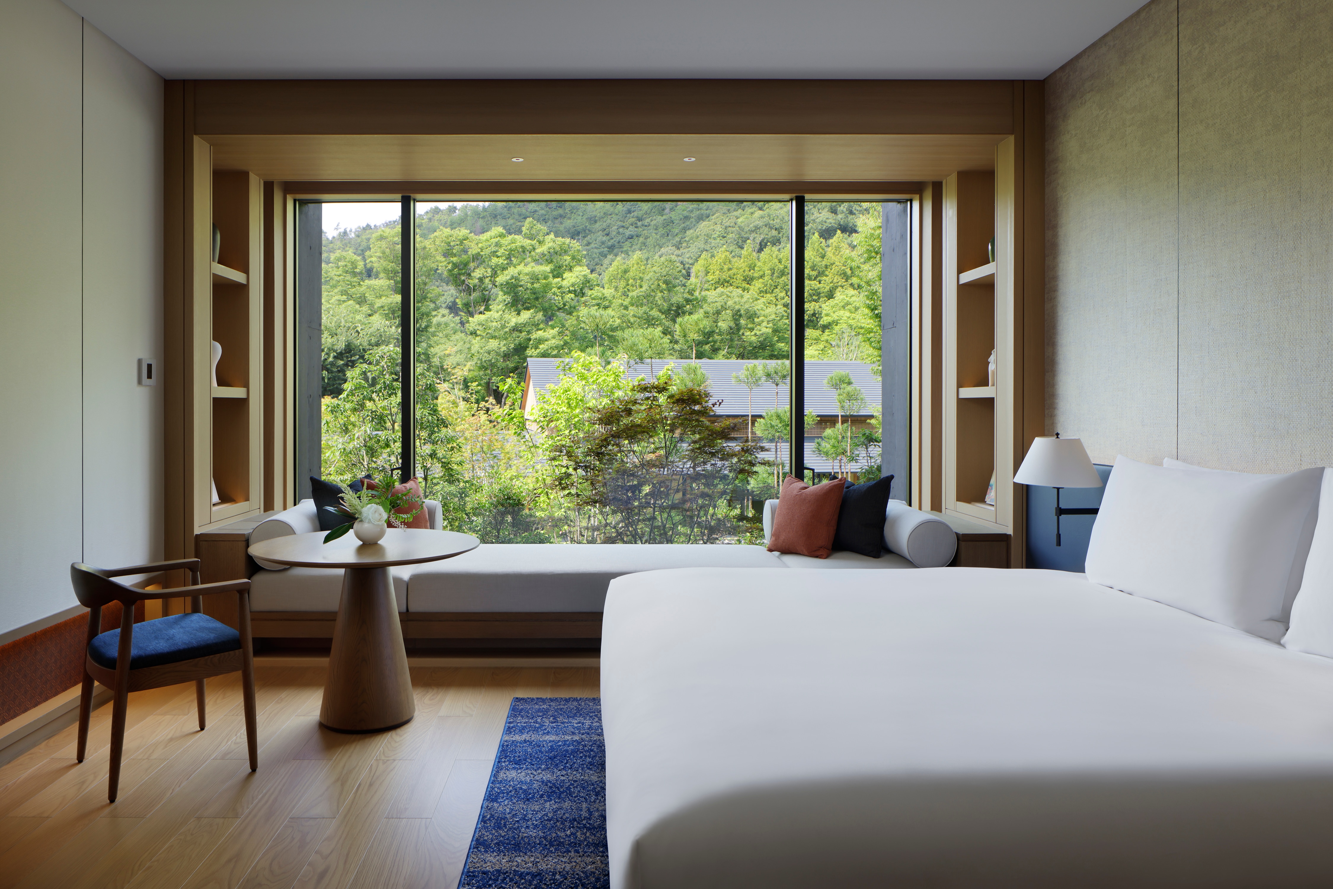 [Deluxe King] Guest Room