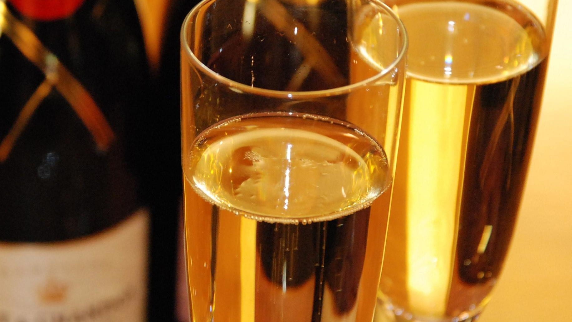 Champagne (Moet & Chandon, white)