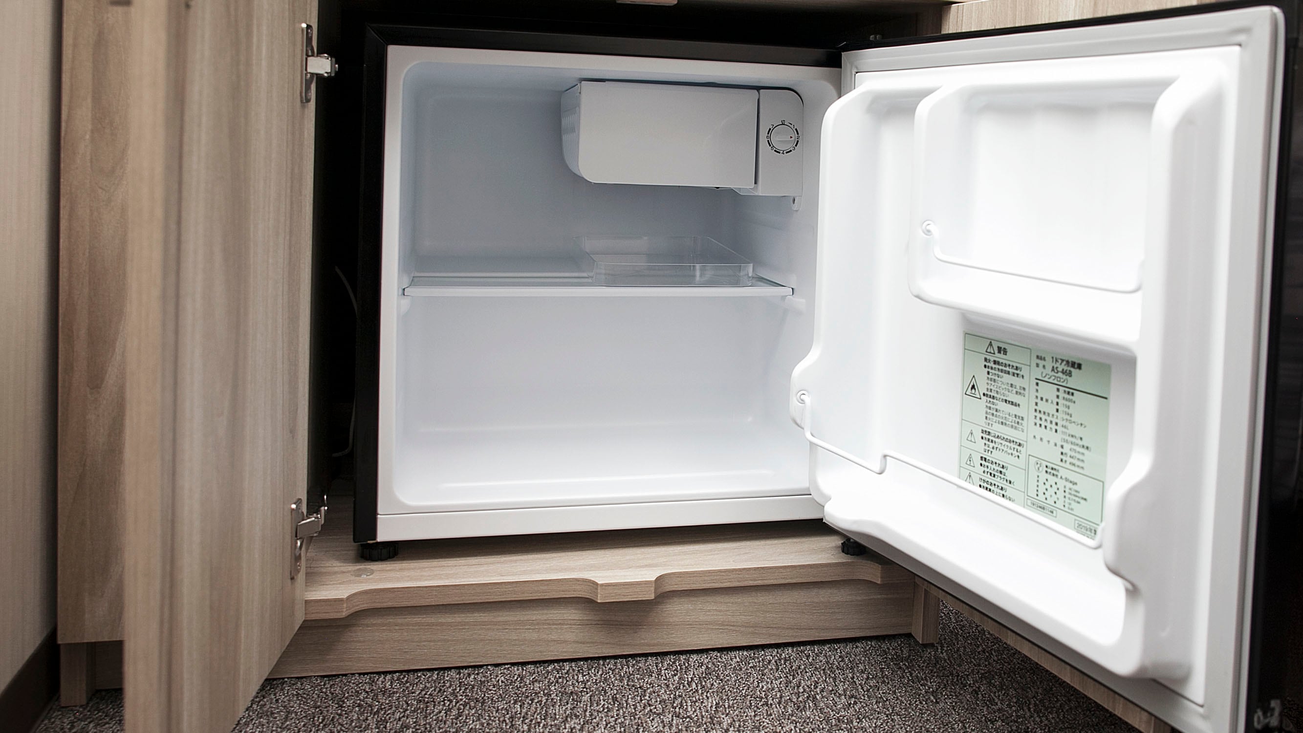 【refrigerator】