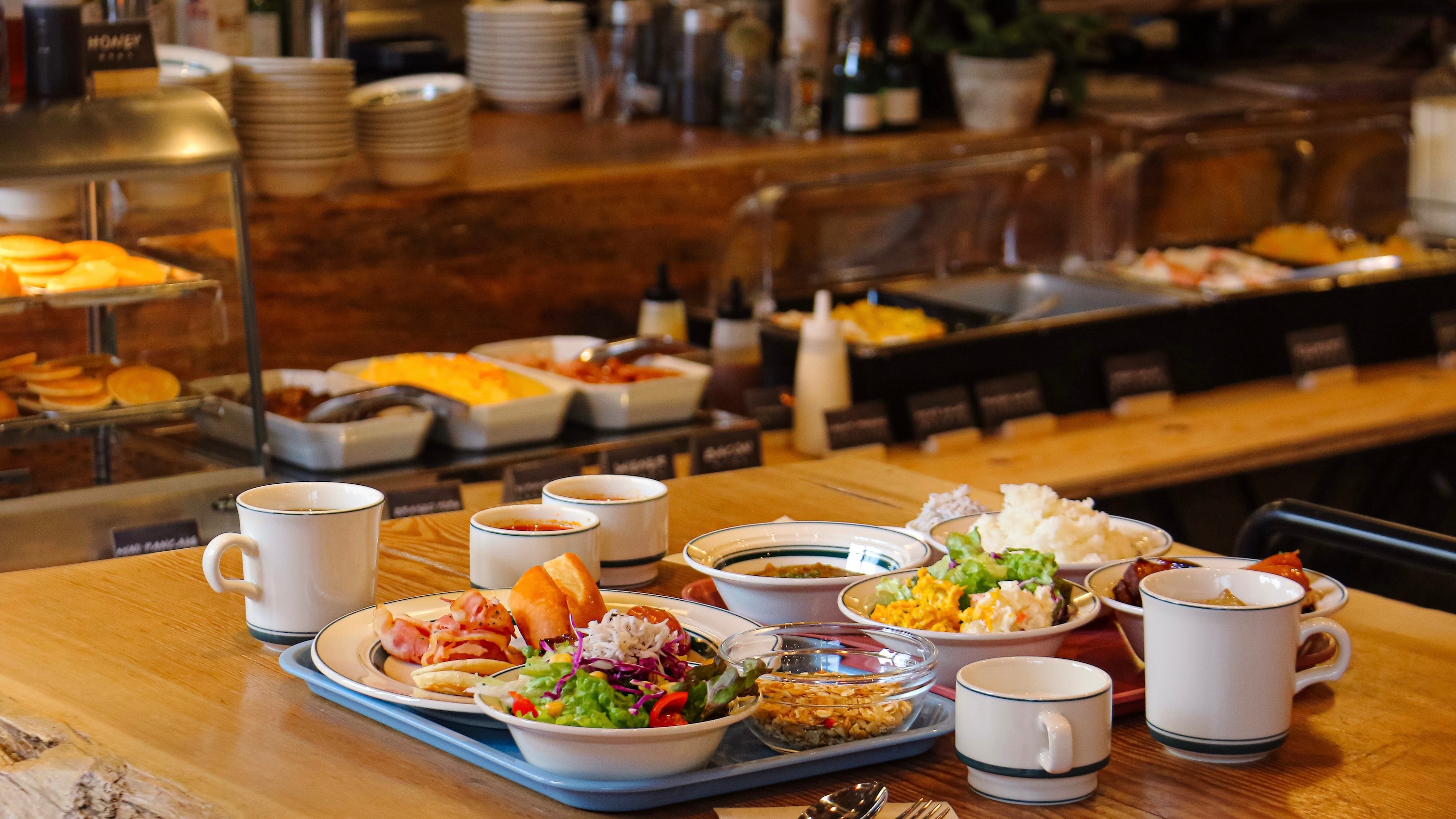 breakfast buffet