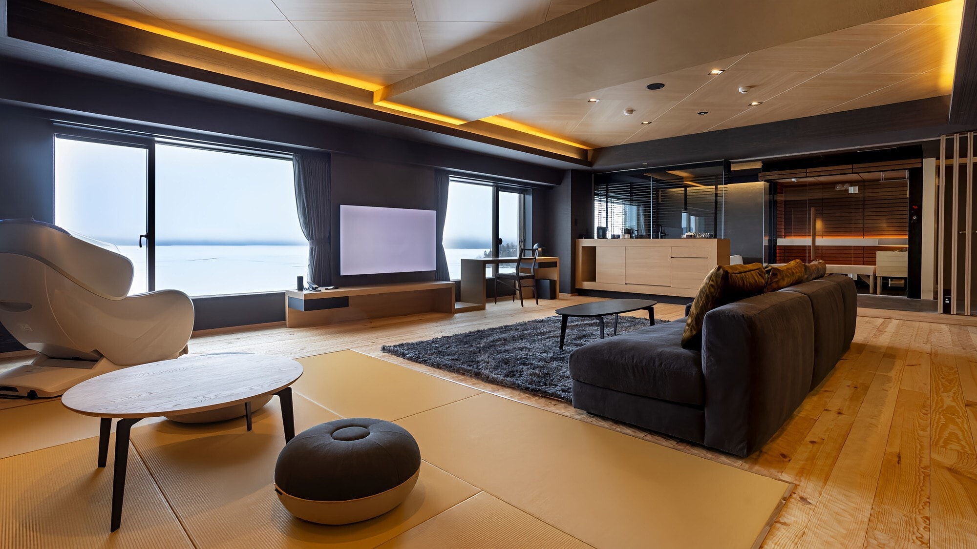 [Wings Building / Lake side] Lake Garden View Suite - Sauna included / 108 square meter room overlooking the lake *Image