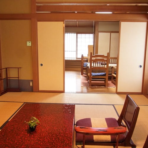*[Example of guest room] All rooms are Japanese-style and Western-style, allowing you to relax.