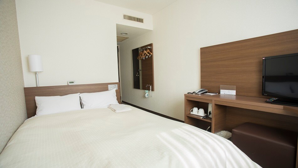 Non-smoking single room (size 11㎡ / bed width 130cm)