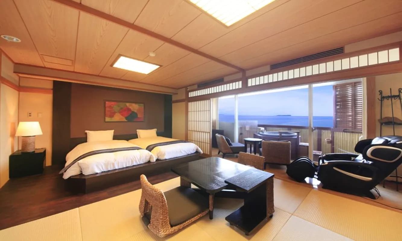 【好萊塢日西雙床房1】可以使用60㎡的寬敞房間。