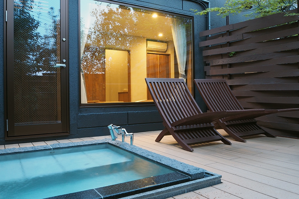 Room 302: Open-air hot spring bath