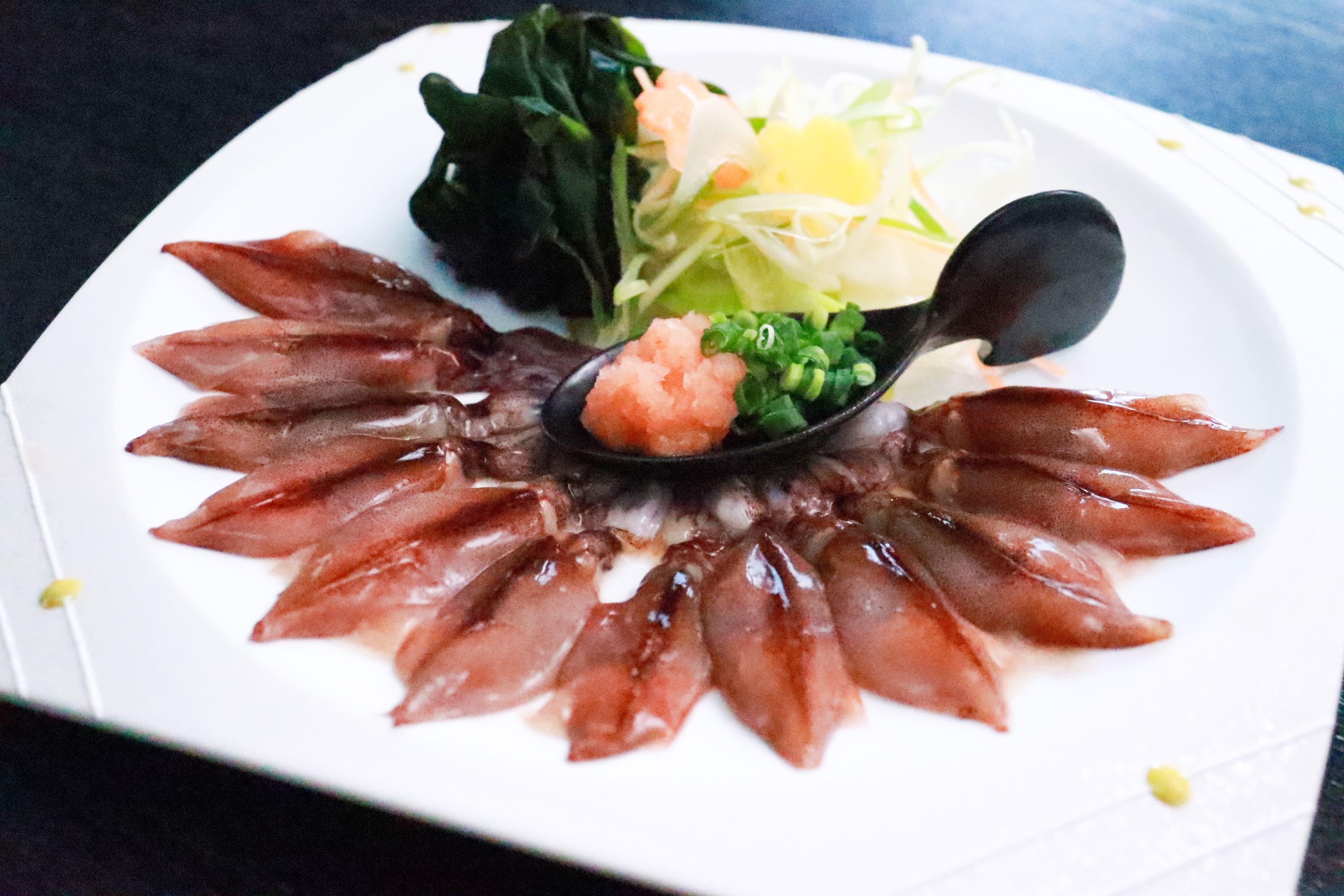 Firefly squid and spring kelp shabu-shabu