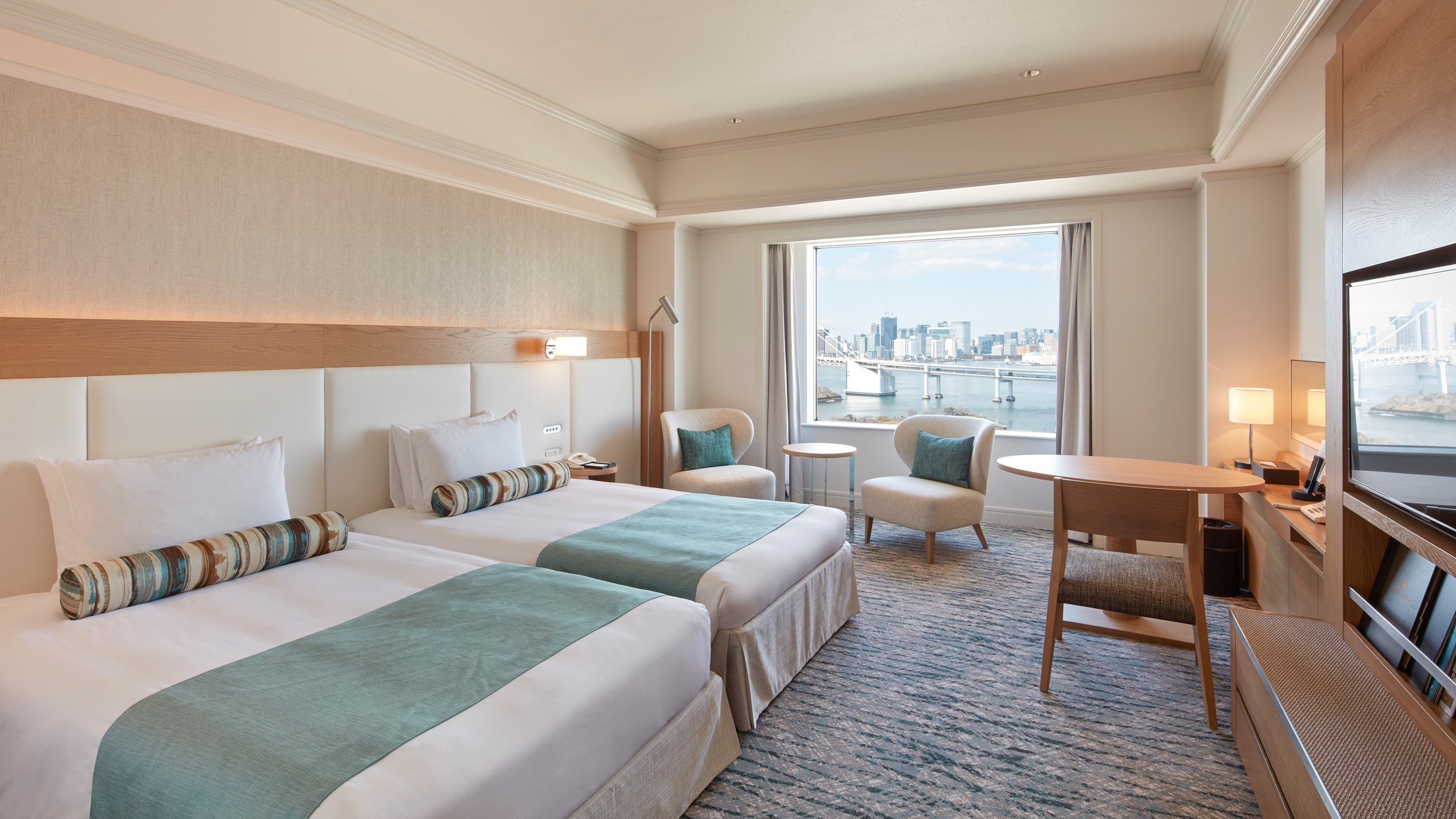 [Bay View Floor] Rainbow Bridge Side Deluxe Room Twin