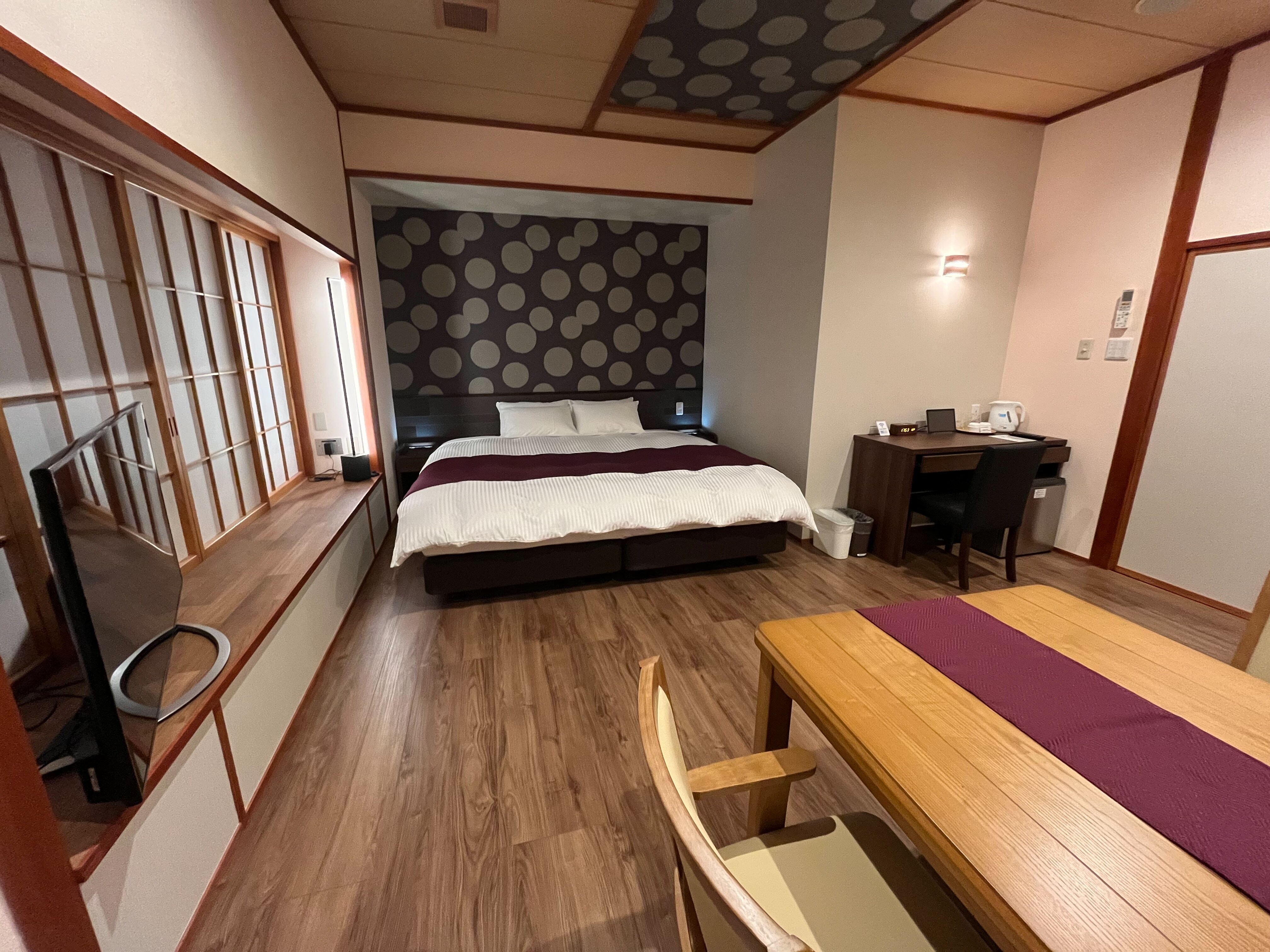 Murasugi [Phòng đôi Nhật Bản-Tây phương DX]