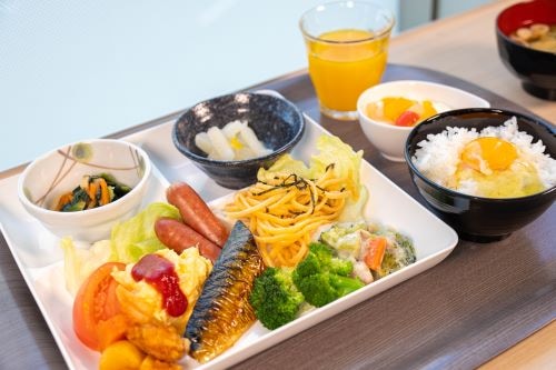 breakfast buffet
