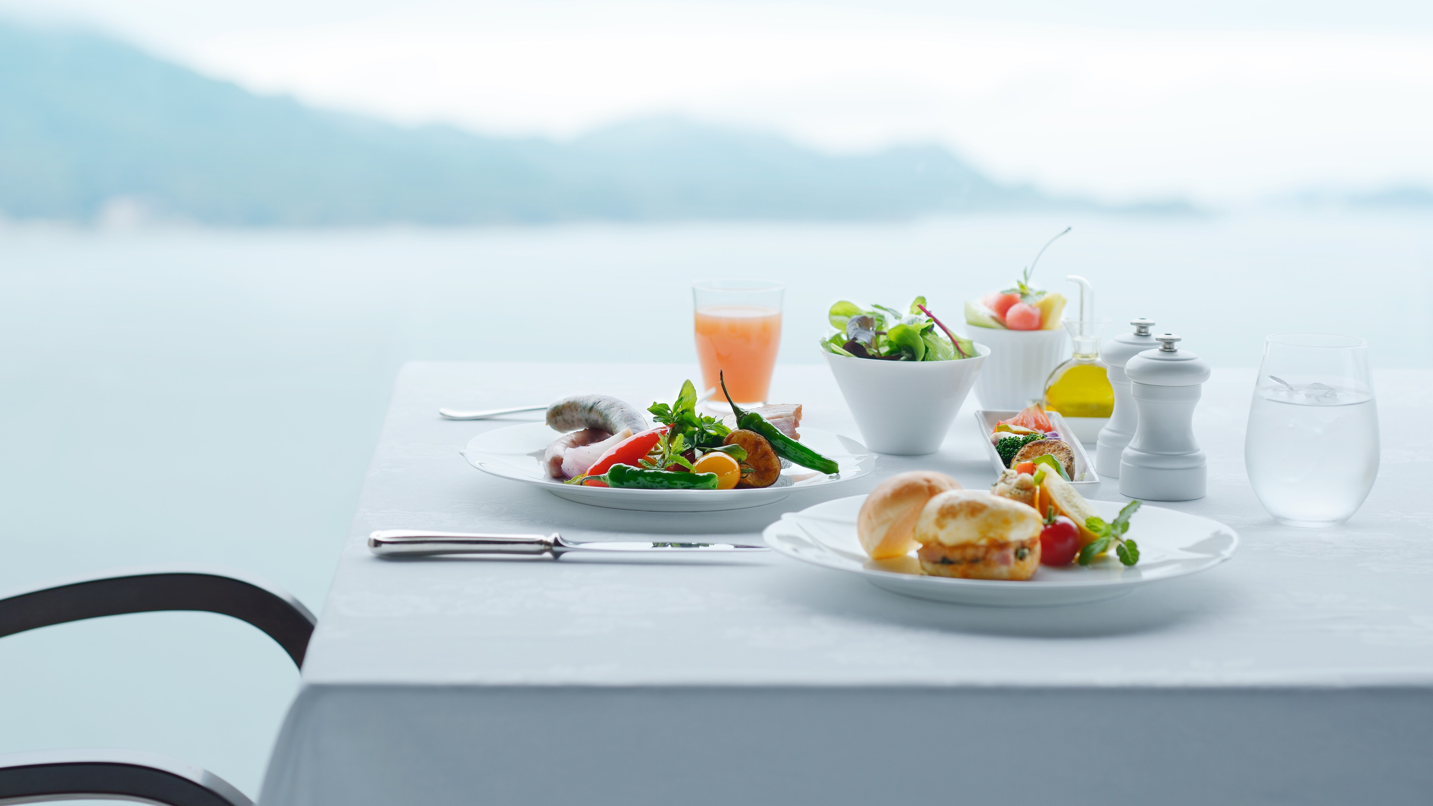 [早餐自助餐] 使用當地食材的人氣伊勢蝦肉濃湯日式和西式自助餐 * 圖片