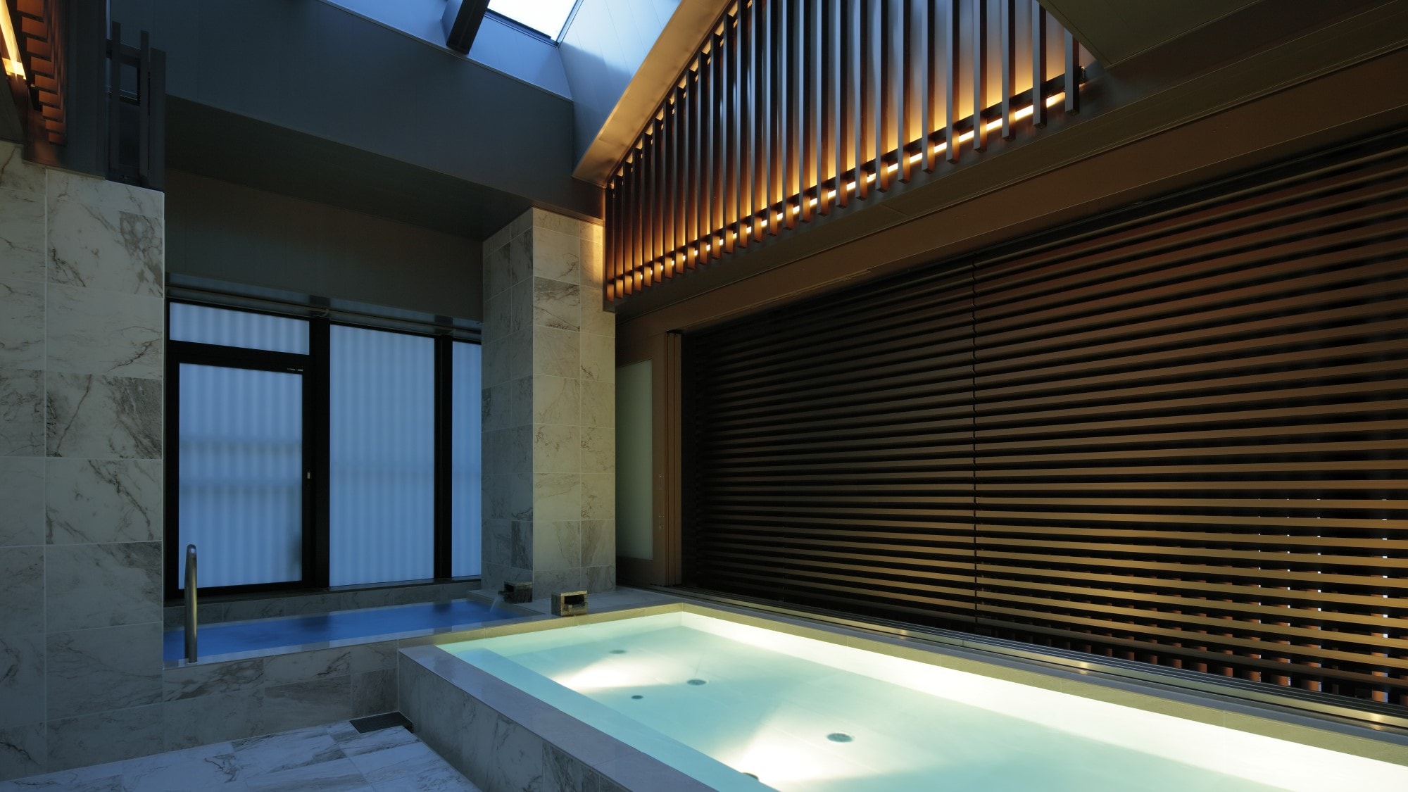 Large public bath (for men)