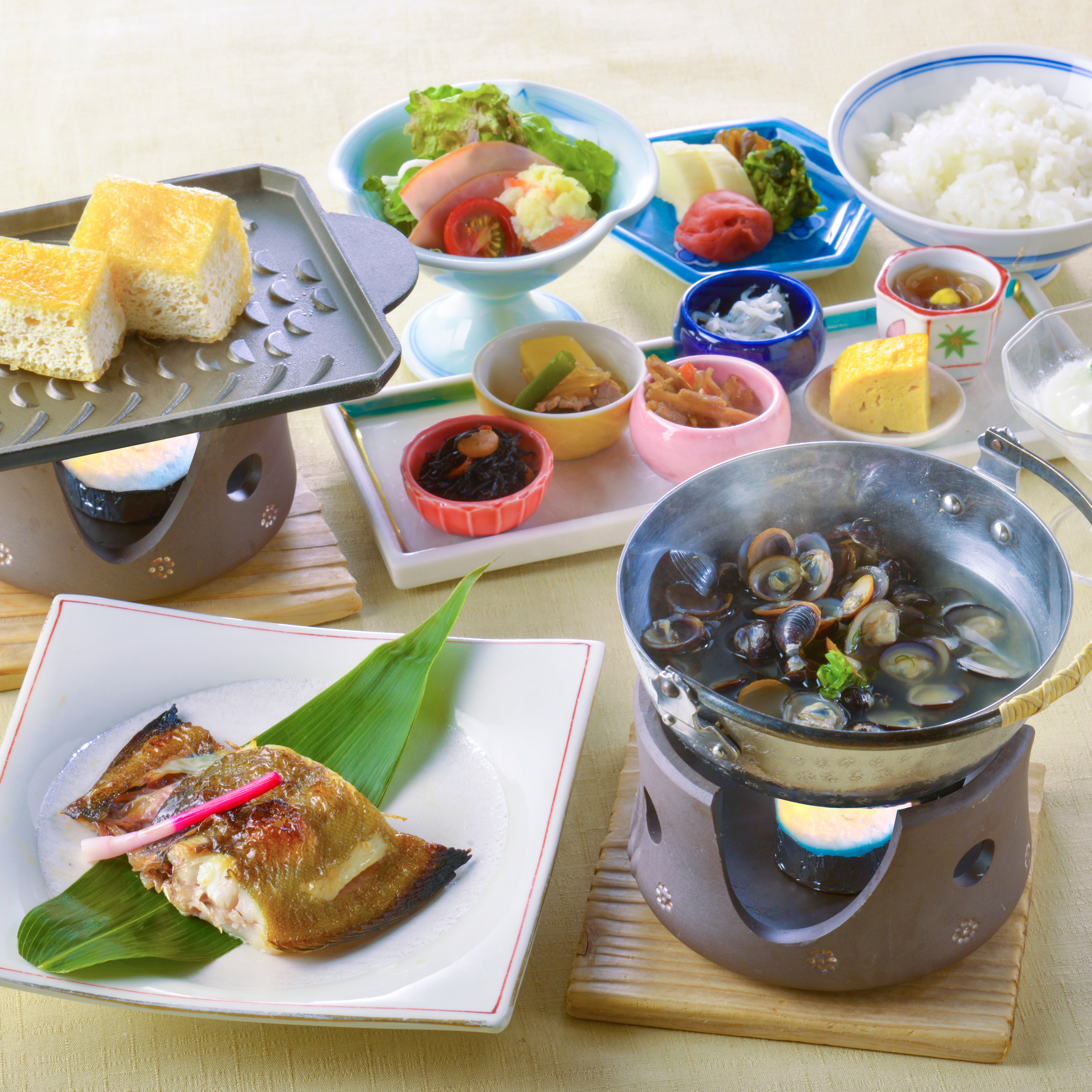 Japanese breakfast using local ingredients [September-November image]