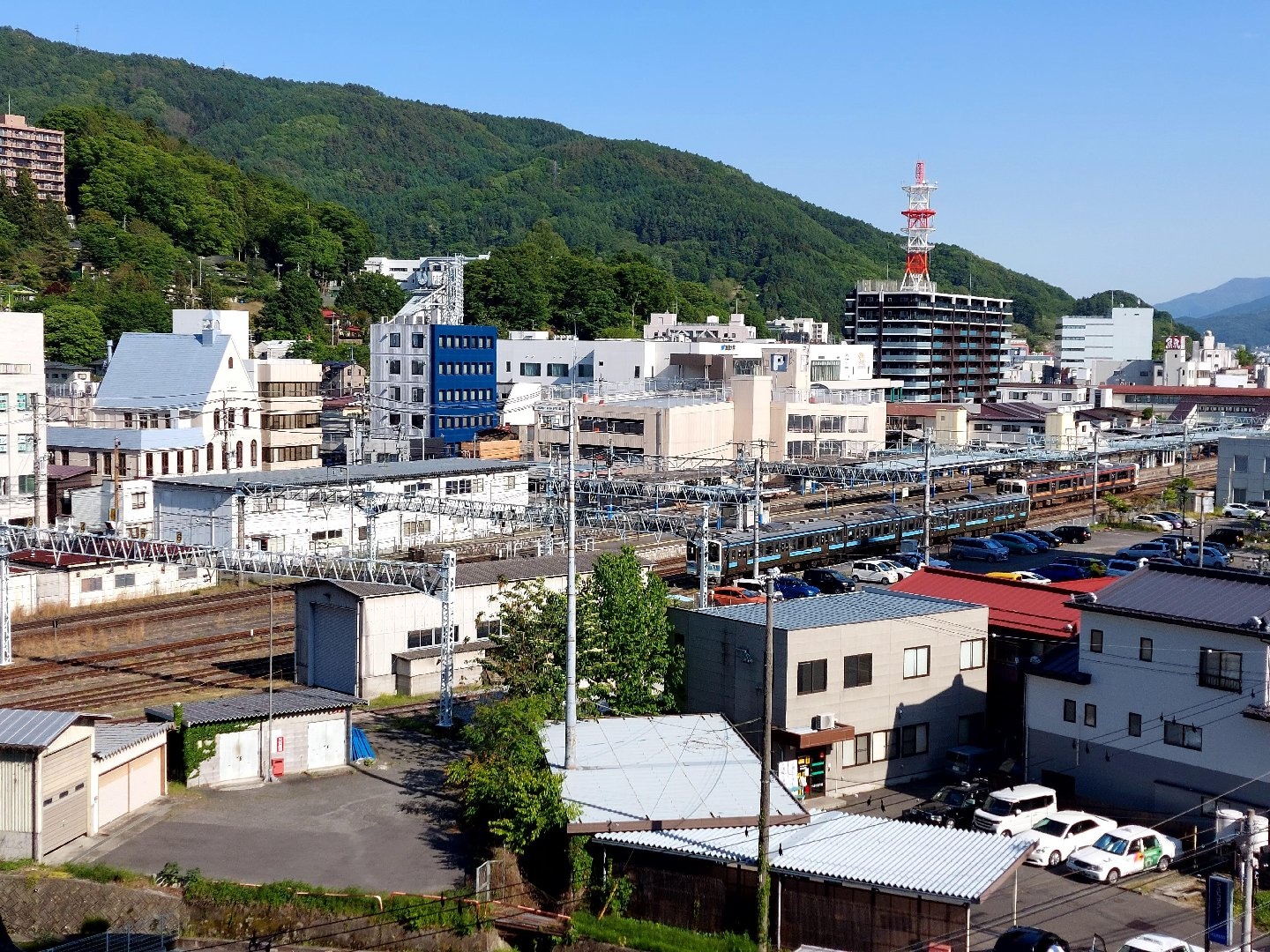 20260515_154502　廊下からの眺め（上諏訪駅方面）.jpg