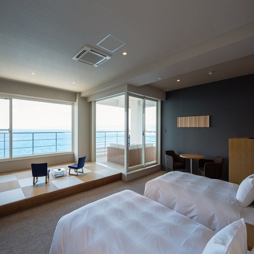 [Room] [Suite room / Overlooking the sea] Renovated / 80㎡ / Up to 4 people / Non-smoking