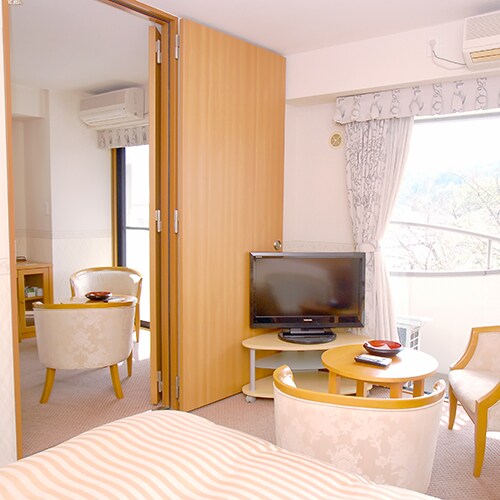 Connecting rooms (twin rooms) with Wi-Fi