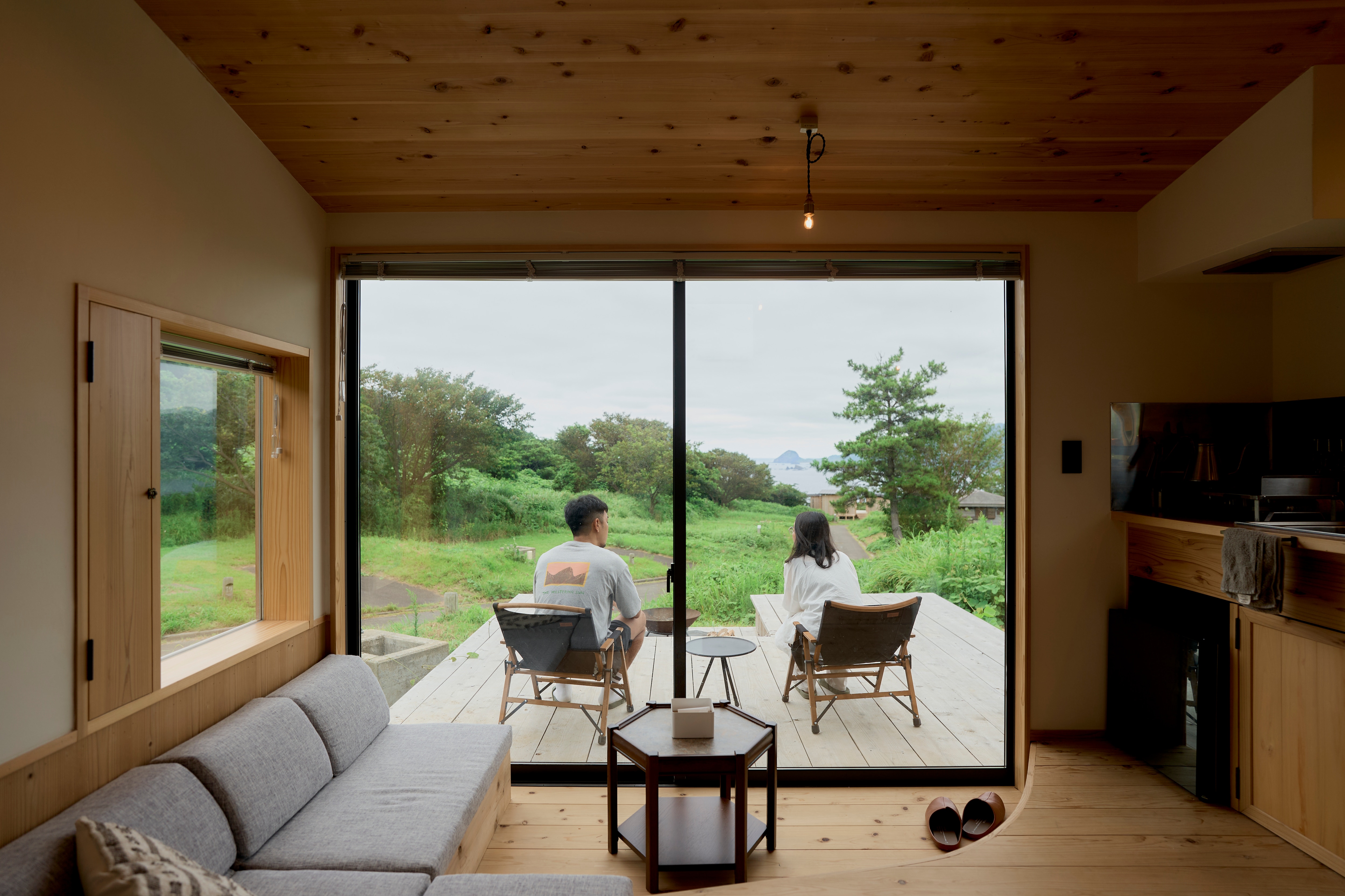 Hut-nest-