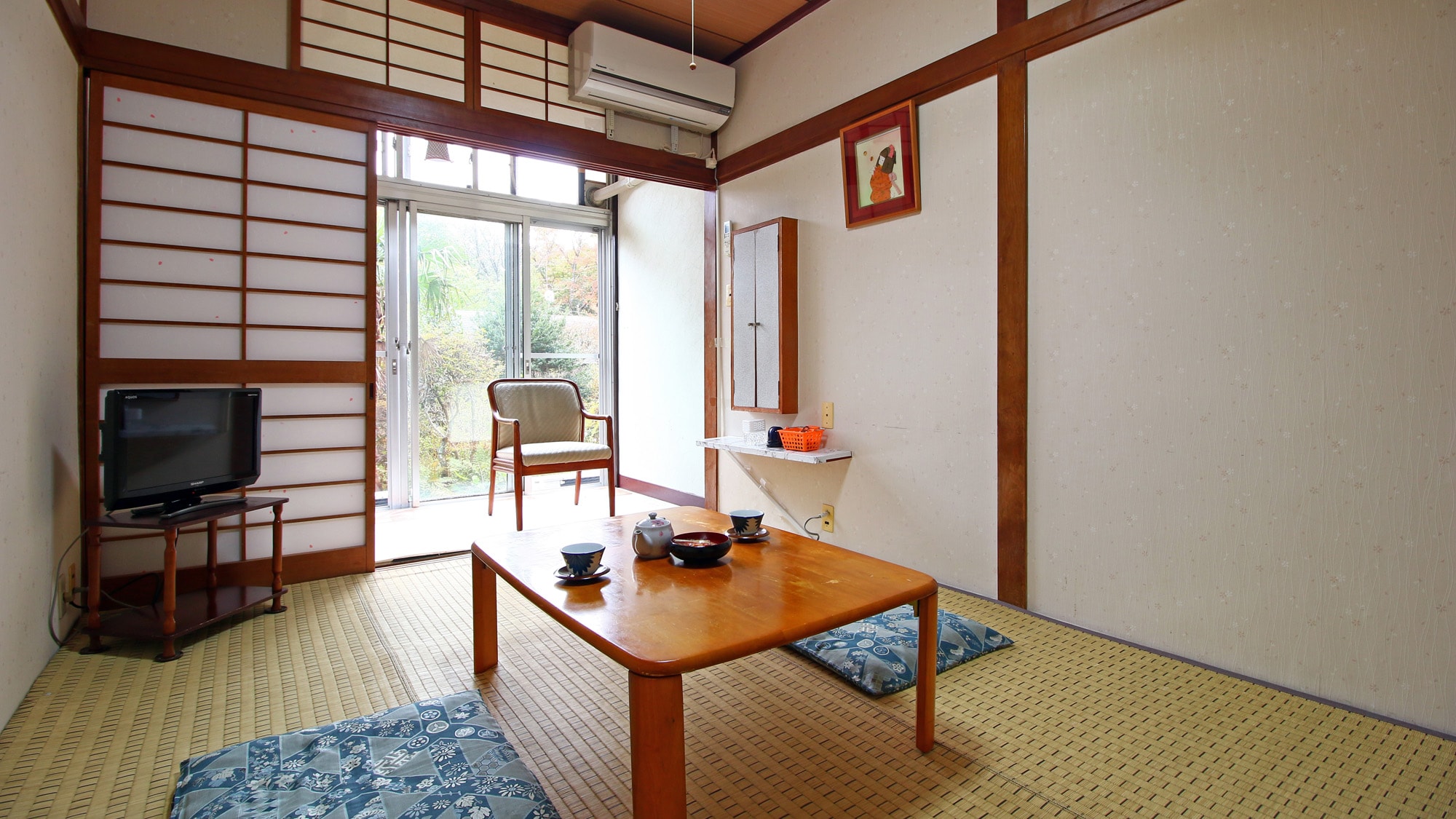 # [6 tatami Japanese style room]