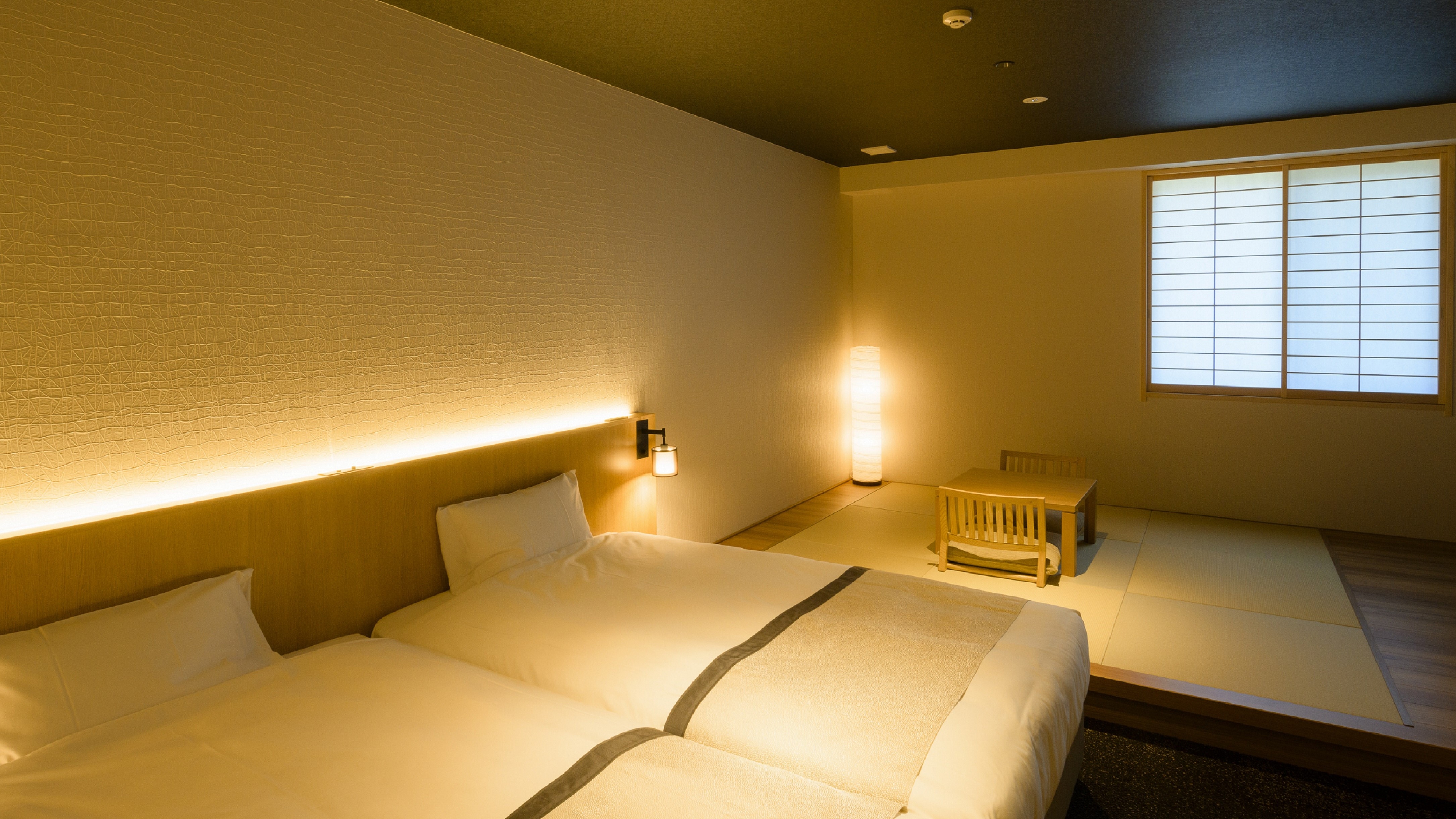 Premium Japanese Modern Twin B (2-5 people)