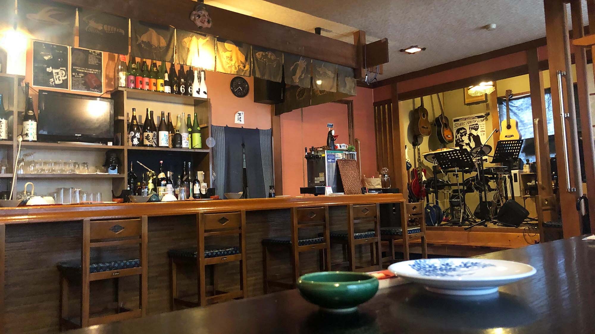 ・ Musicians will visit the 1st floor izakaya / live venue