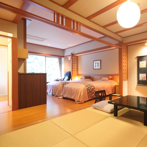 【모던 일본식 서양실】 일본식 방 6 다다미 + 트윈룸 + 키노가와를 바라보는 일본식 서양 객실