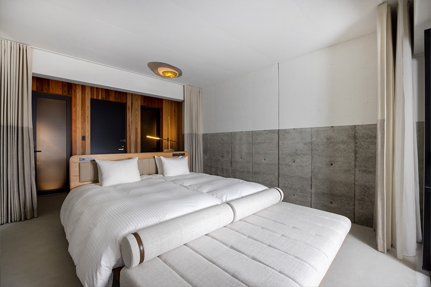 Room in the cliff