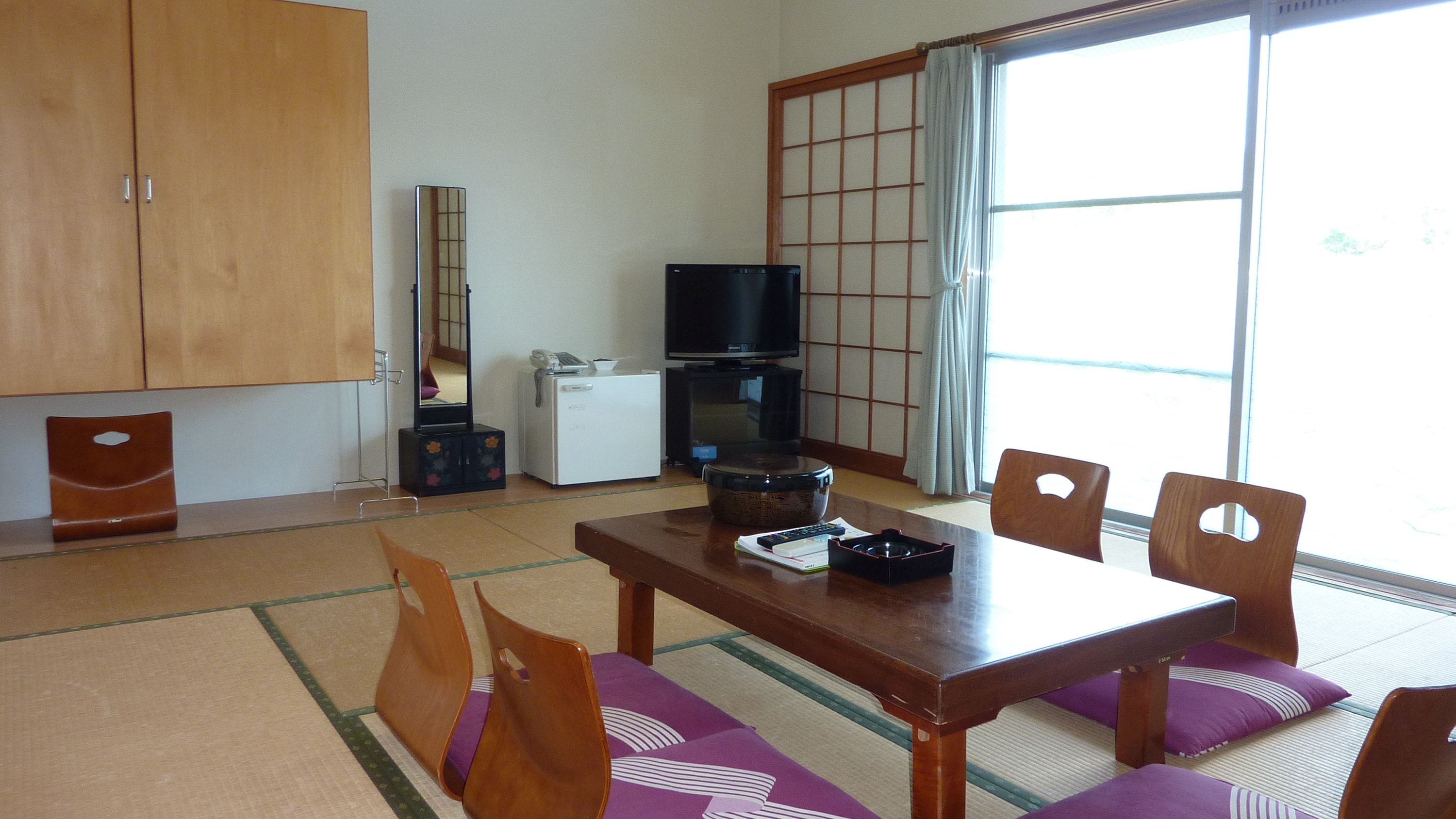 Annex / Japanese-style room 10 tatami mats (example)