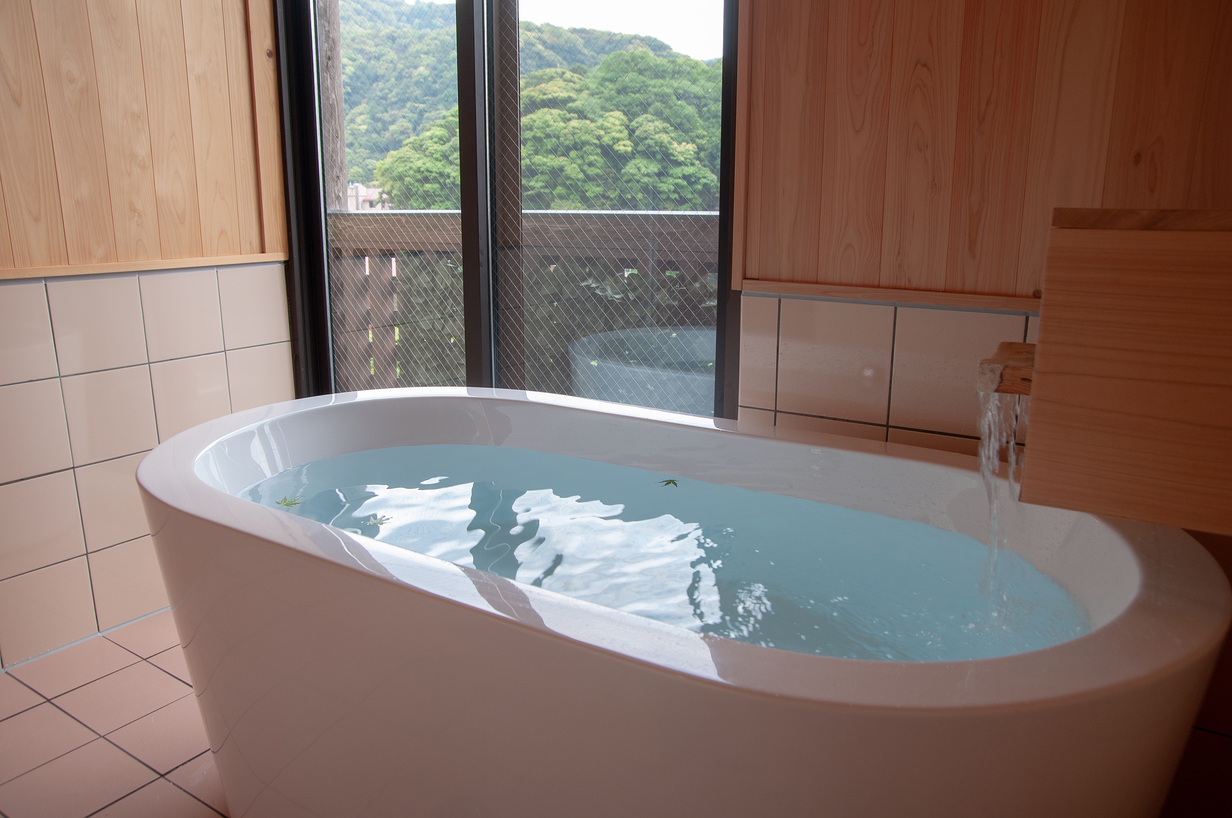 Loft + Western-style room with hot spring
