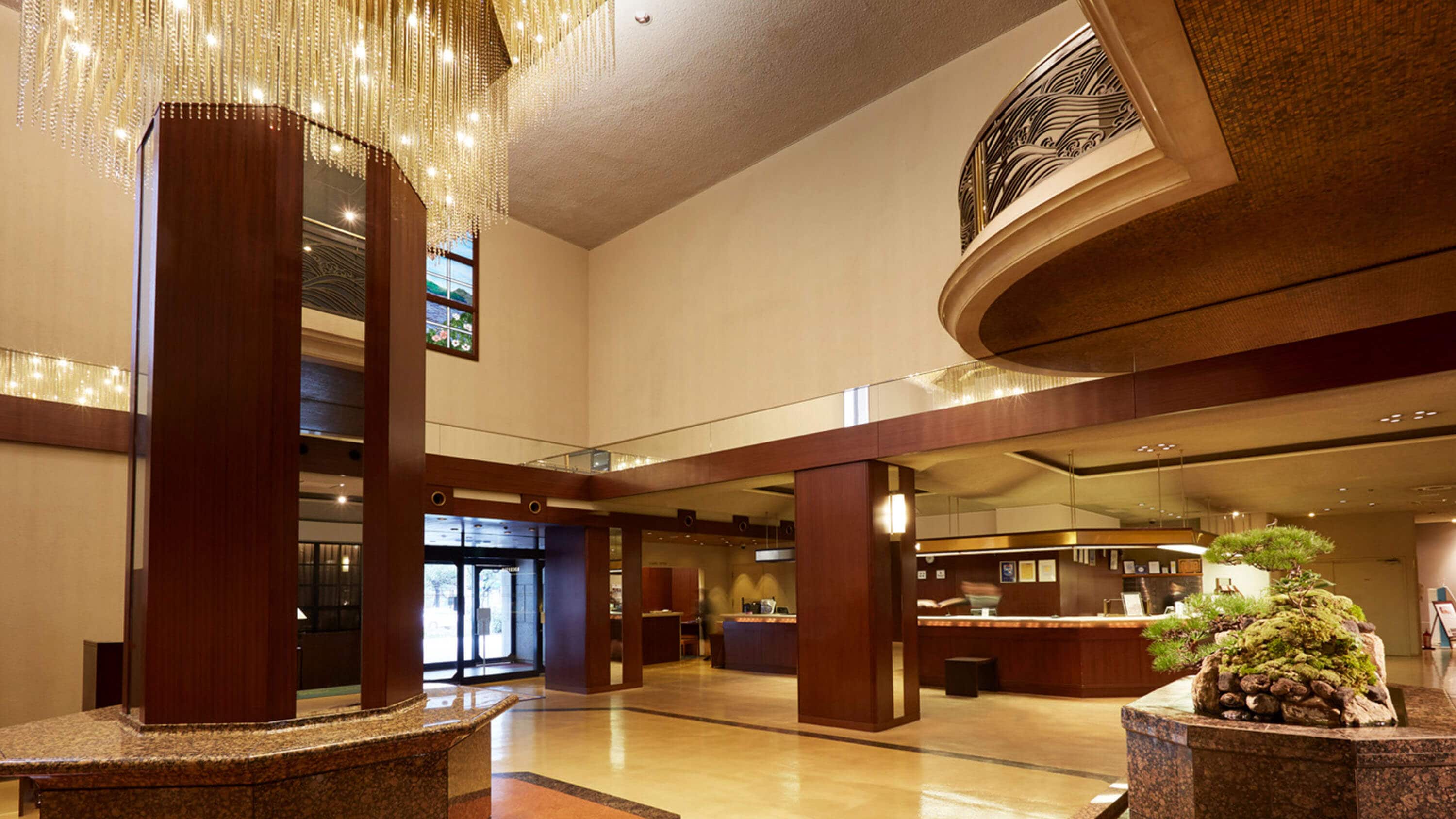 FACILITIES 1F / Lobby