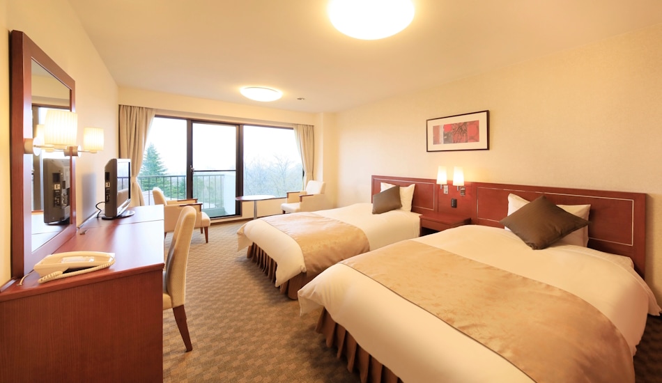 Customization | Guest Room Natural Light Room (Twin) 1