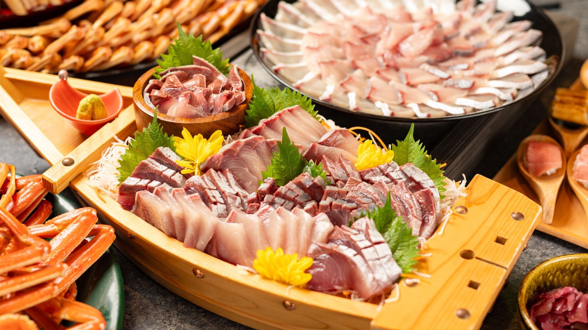 [Buffet] Cá đuôi vàng Ine ăn thỏa sức