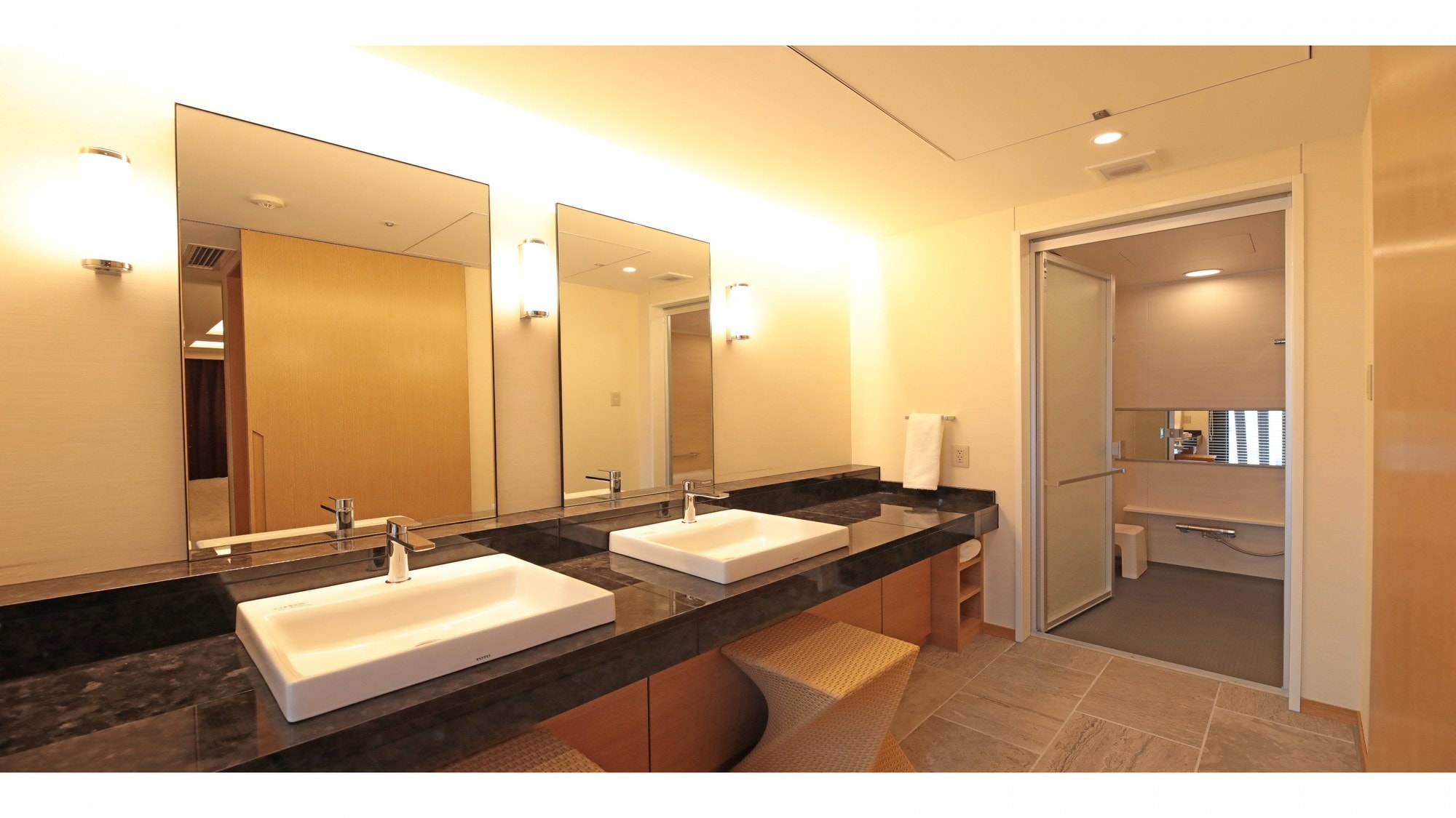 Junior suite room
