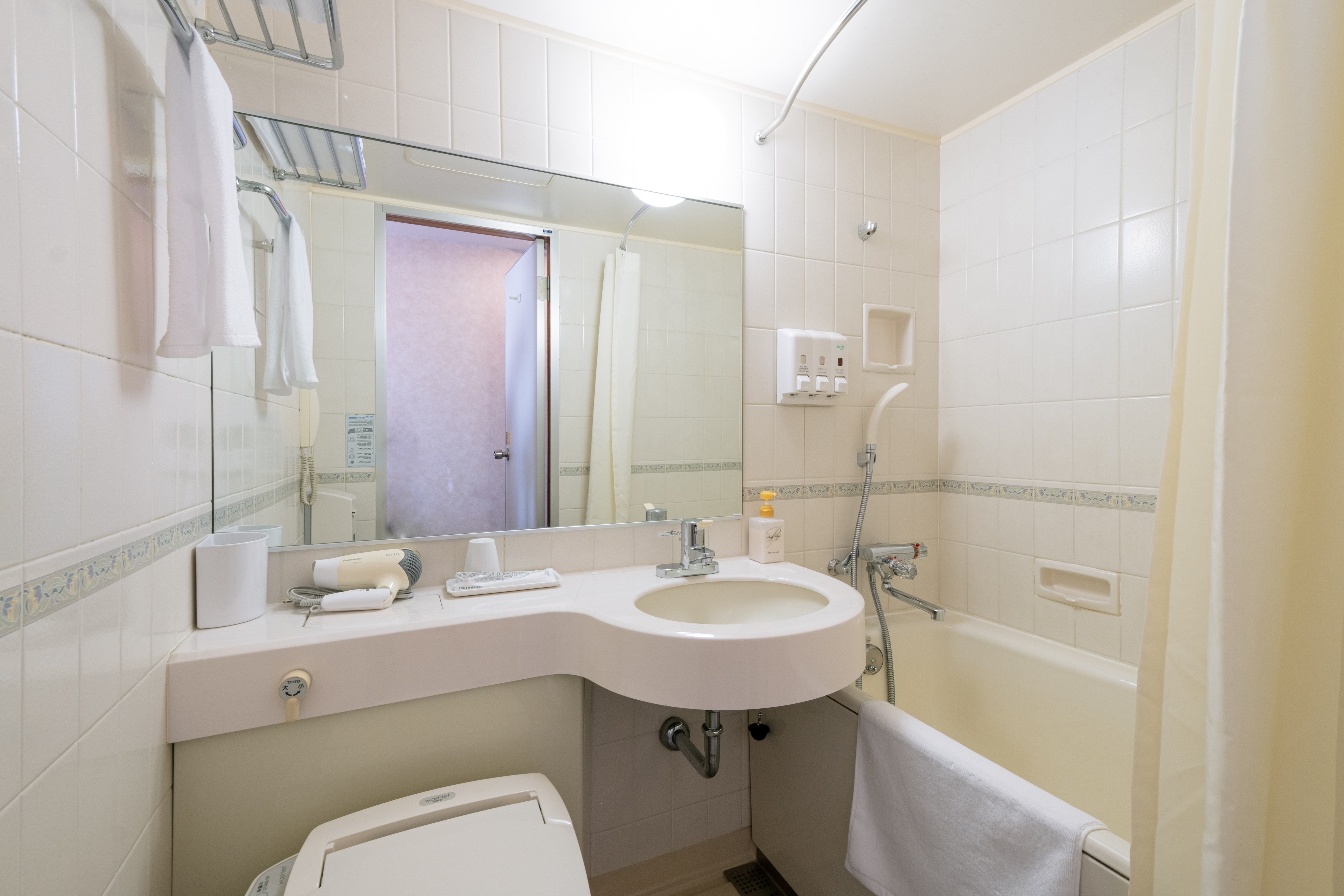 Single room 1 & 2 Unit bath