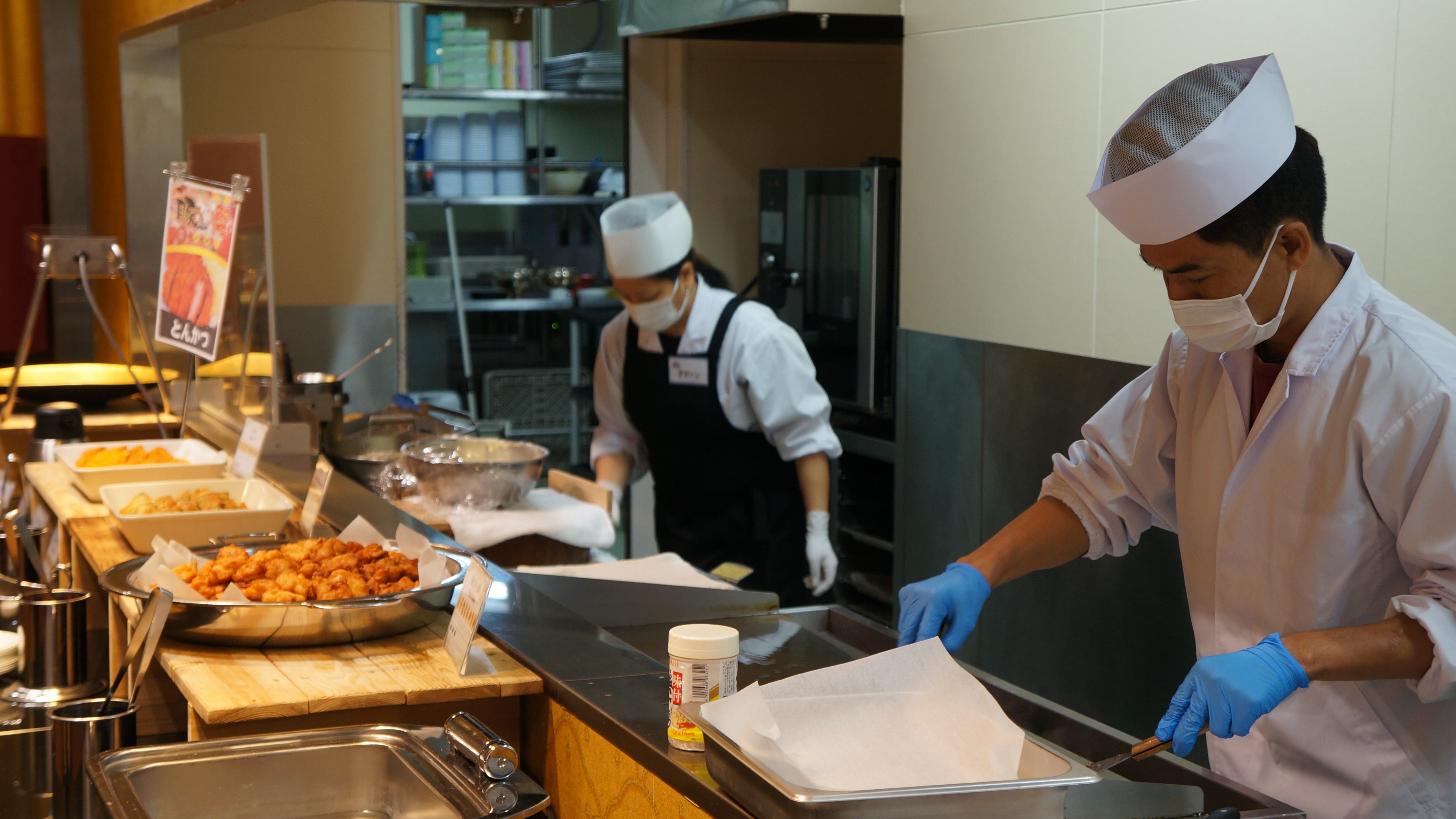 Dinner: Live Kitchen