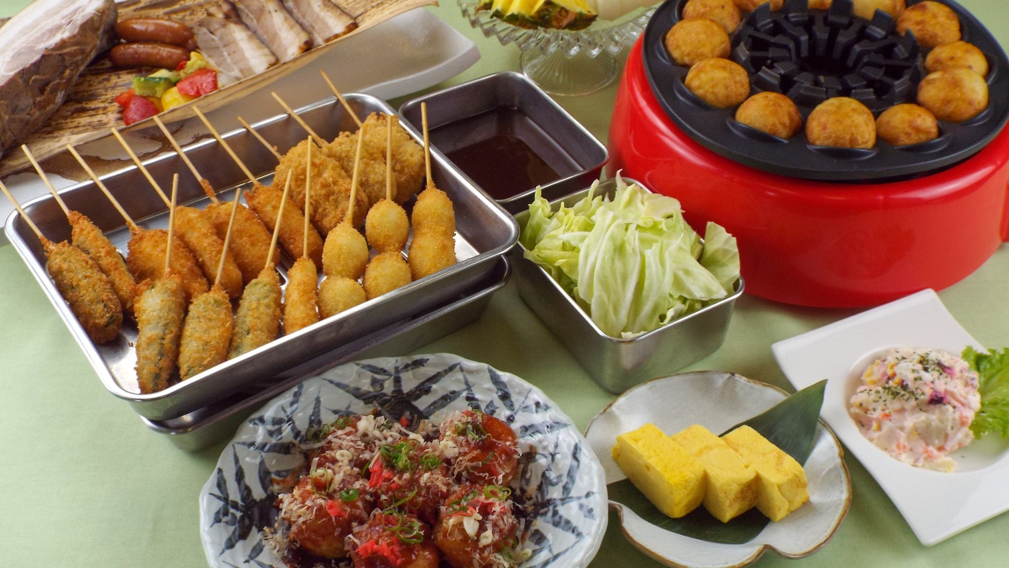 Kushikatsu dan takoyaki