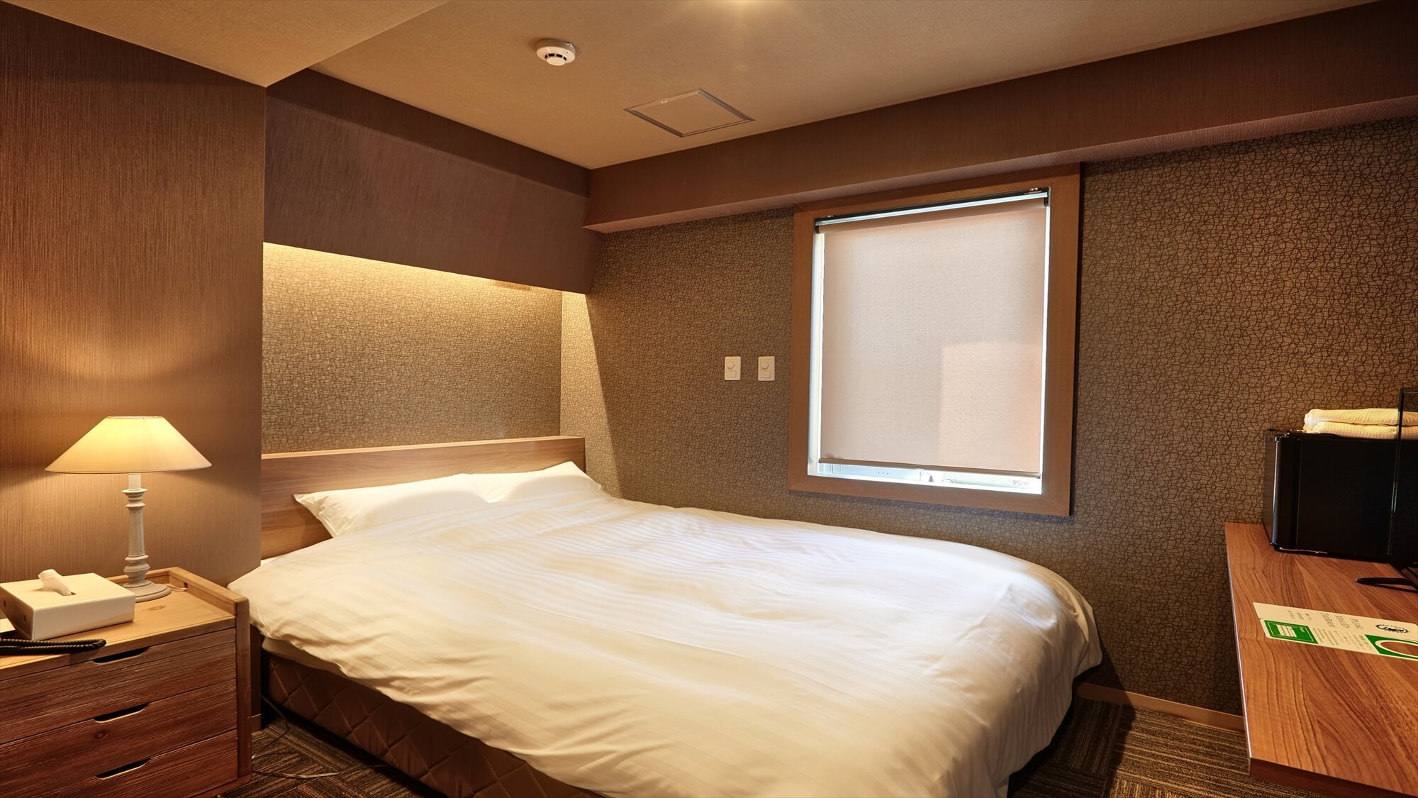 [Double room] Up to 2 people can stay.