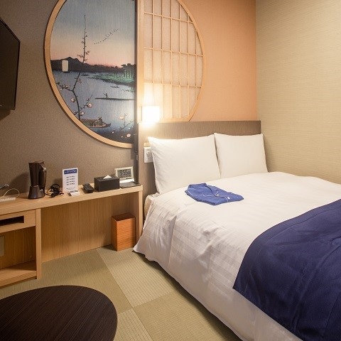 Japanese-style room