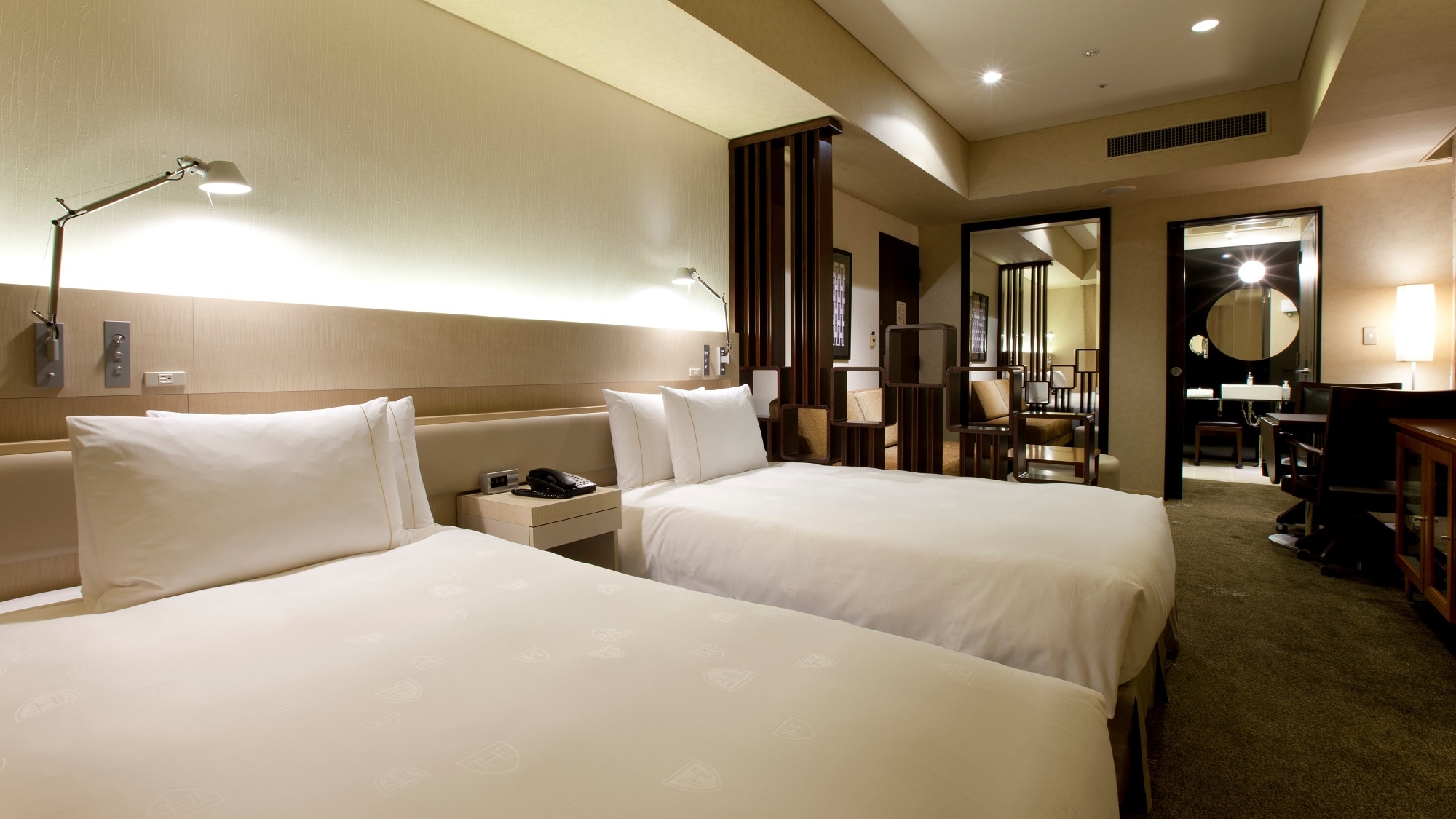 [สแตนดาร์ด ซูพีเรีย เตียงคู่]