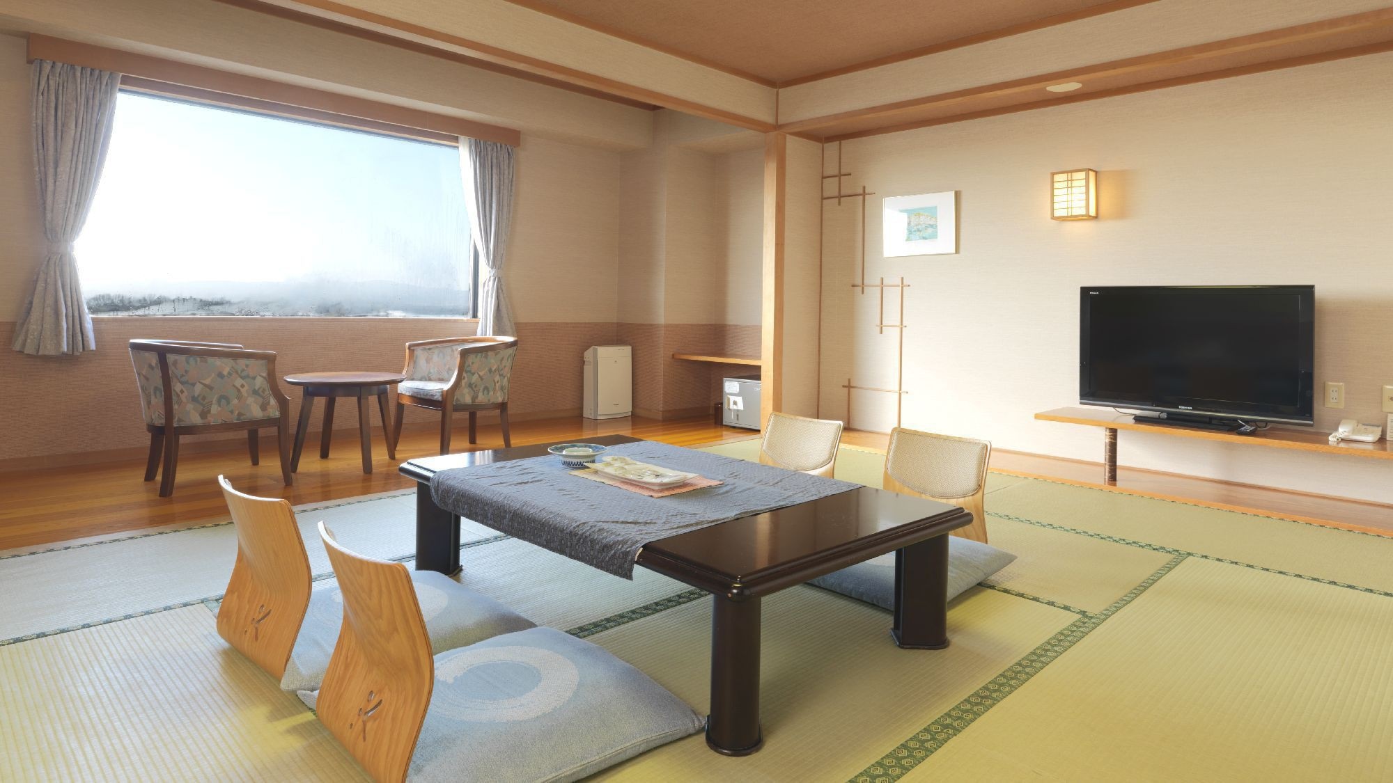 ◆ [Tower Building] Japanese-style room 12 tatami mats (example) / A space where you can heal your body and soul with Japanese-style arrangements.