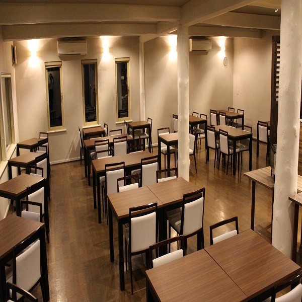 Restaurant 80DAYS