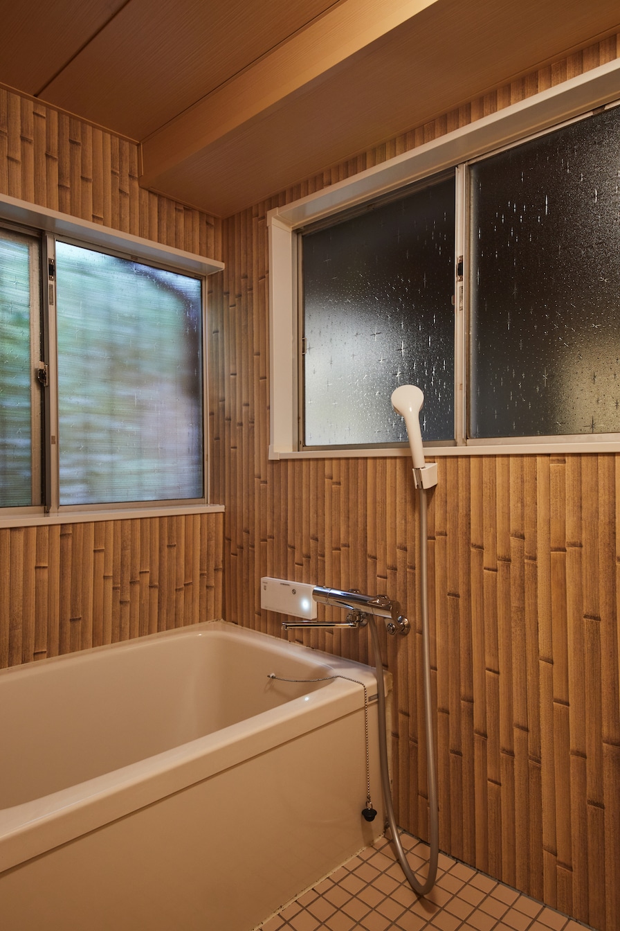 Tango Highway Taniguchi Building Bathroom