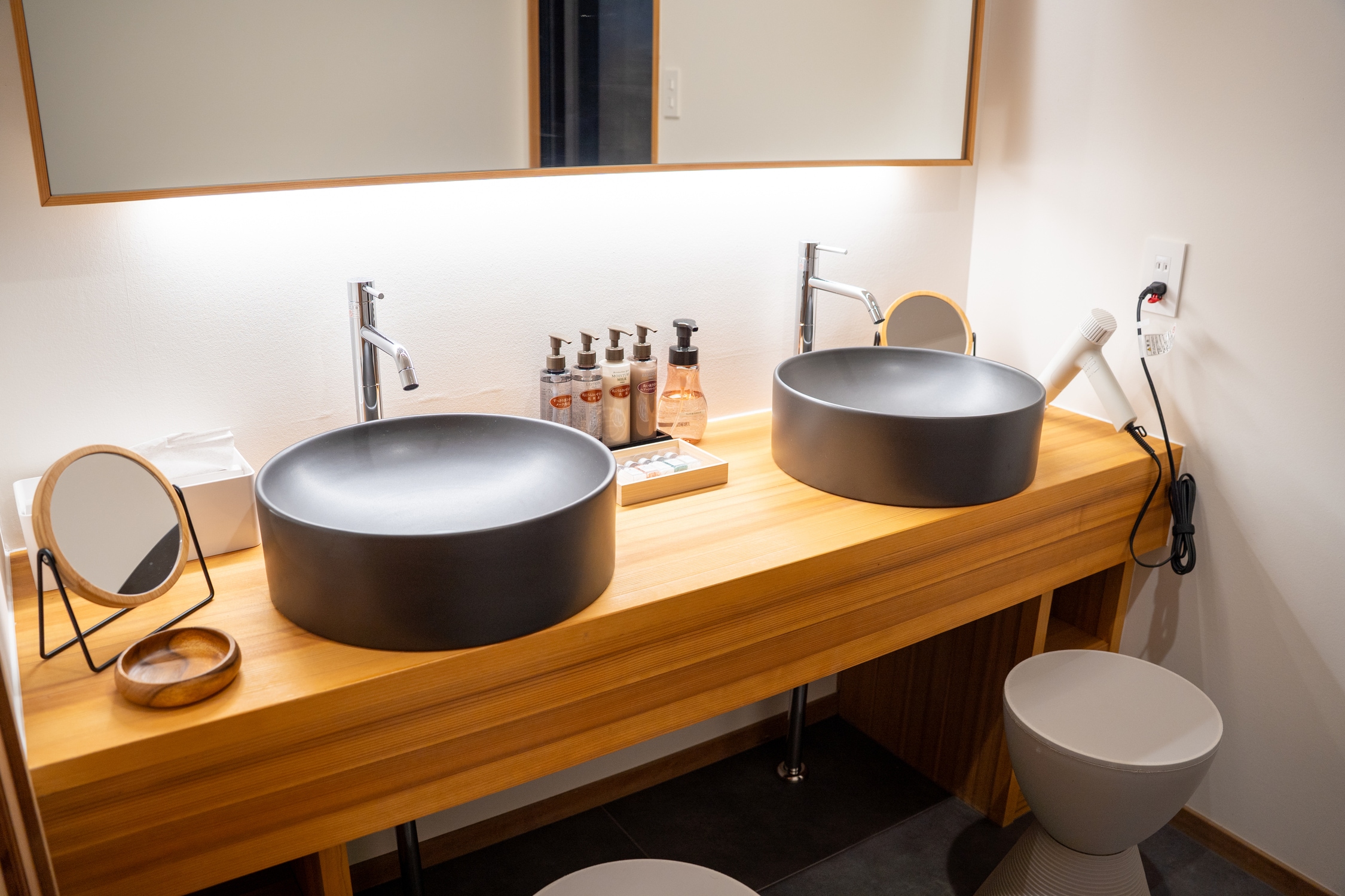 【附半露天浴池/三溫暖】日式摩登陽台套房（16張榻榻米）