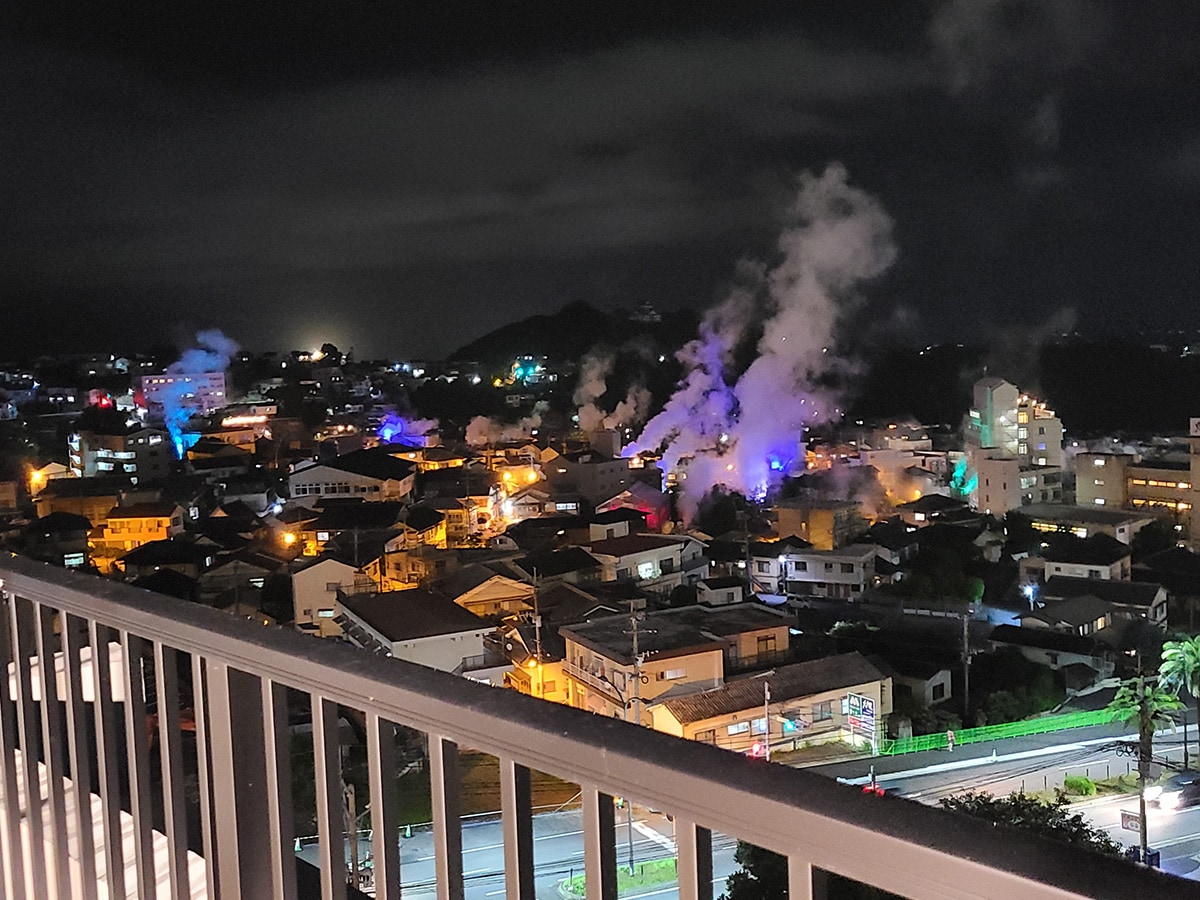 Observation terrace (Beppu Kannawa Onsen side) Steam night view