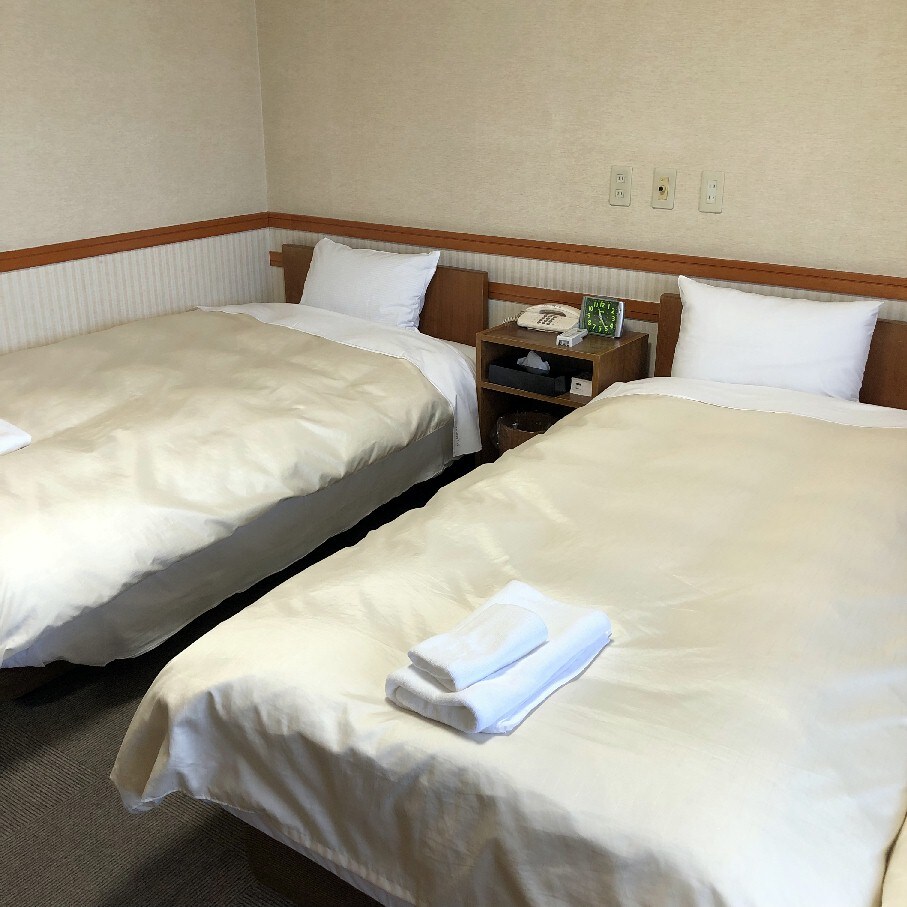 Twin room ★