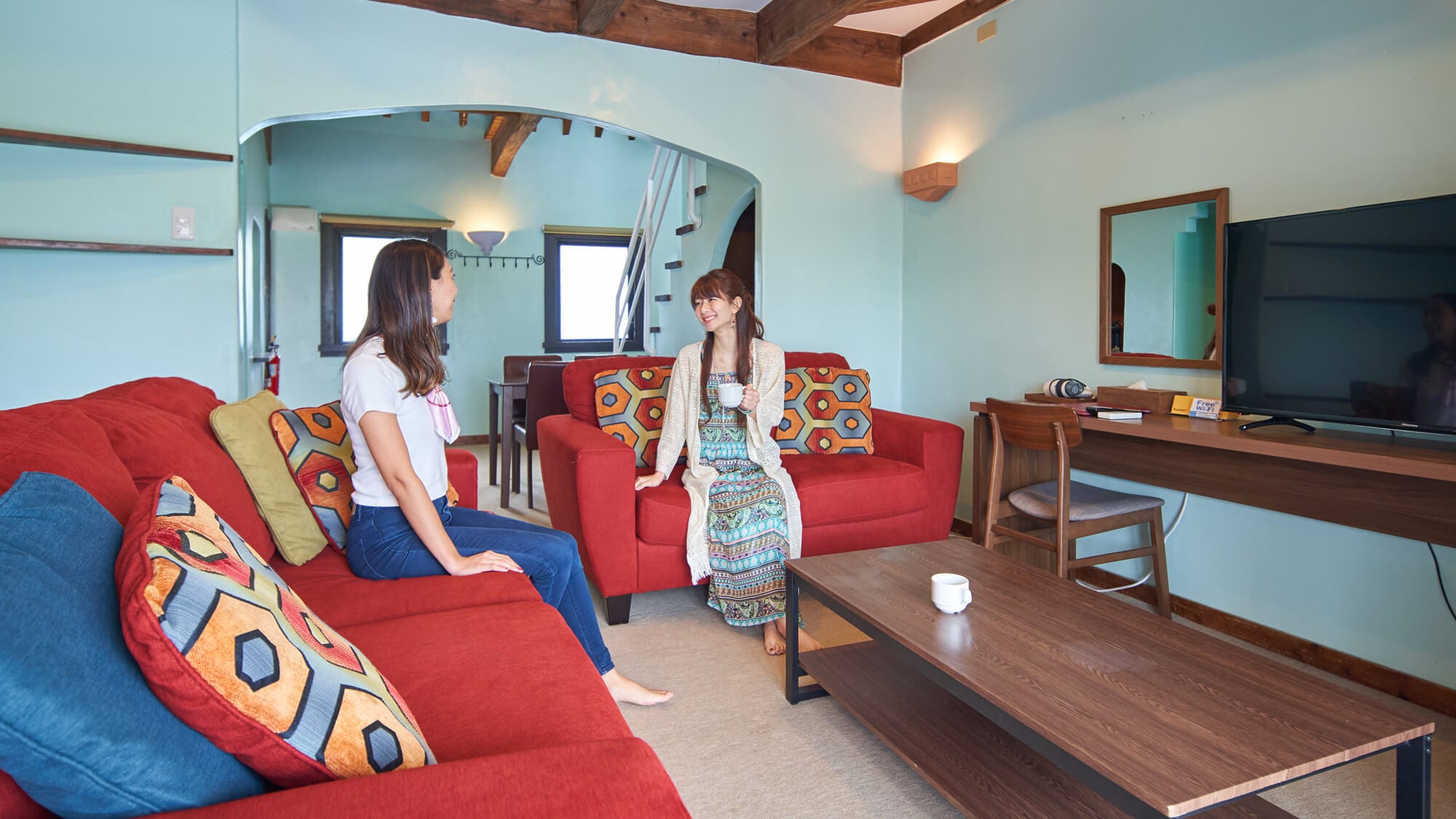 [Western-style maisonette & kitchen]